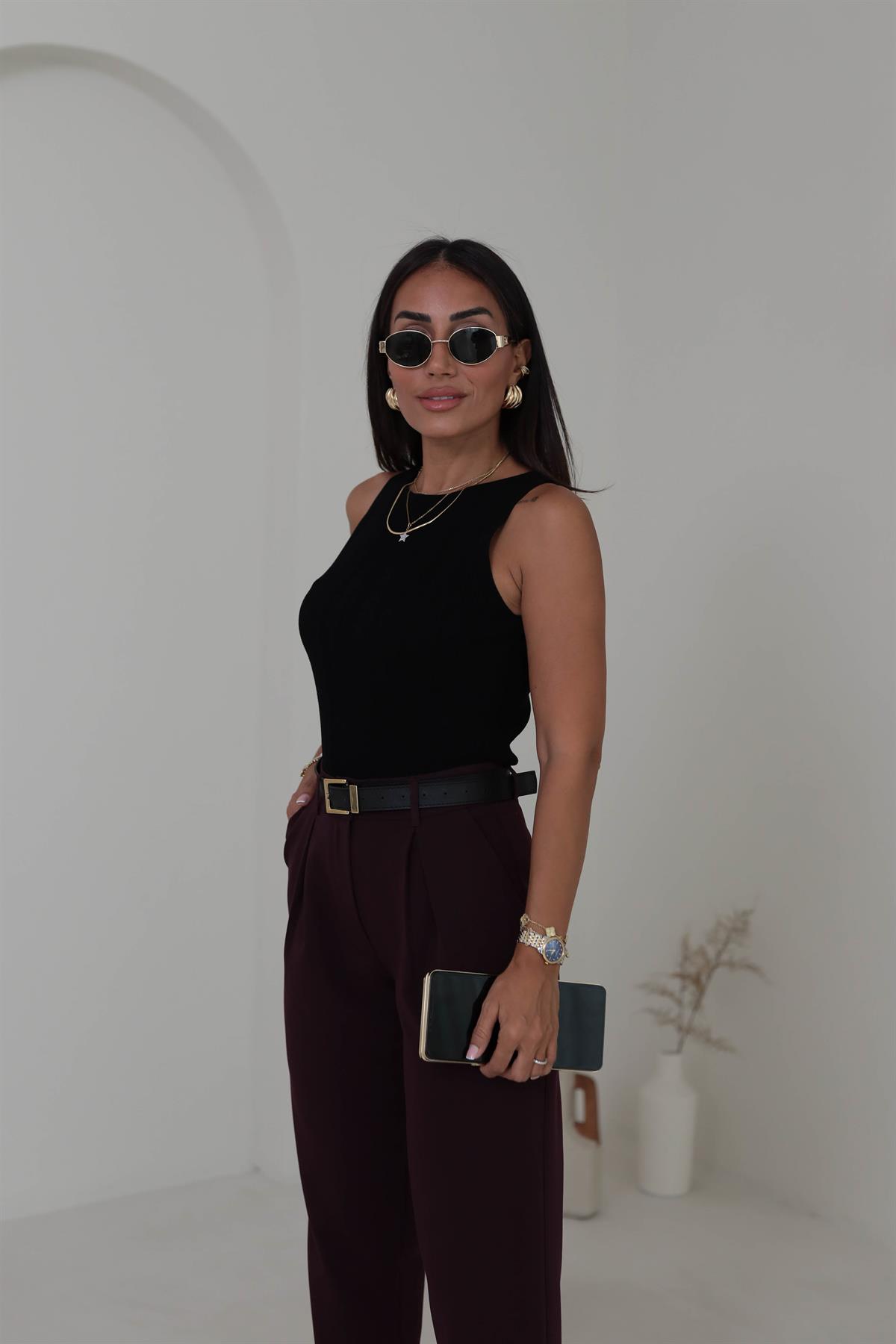 0726 Fitilli Yanları Yırtmaçlı Sıfır Kol Atlet SİYAH