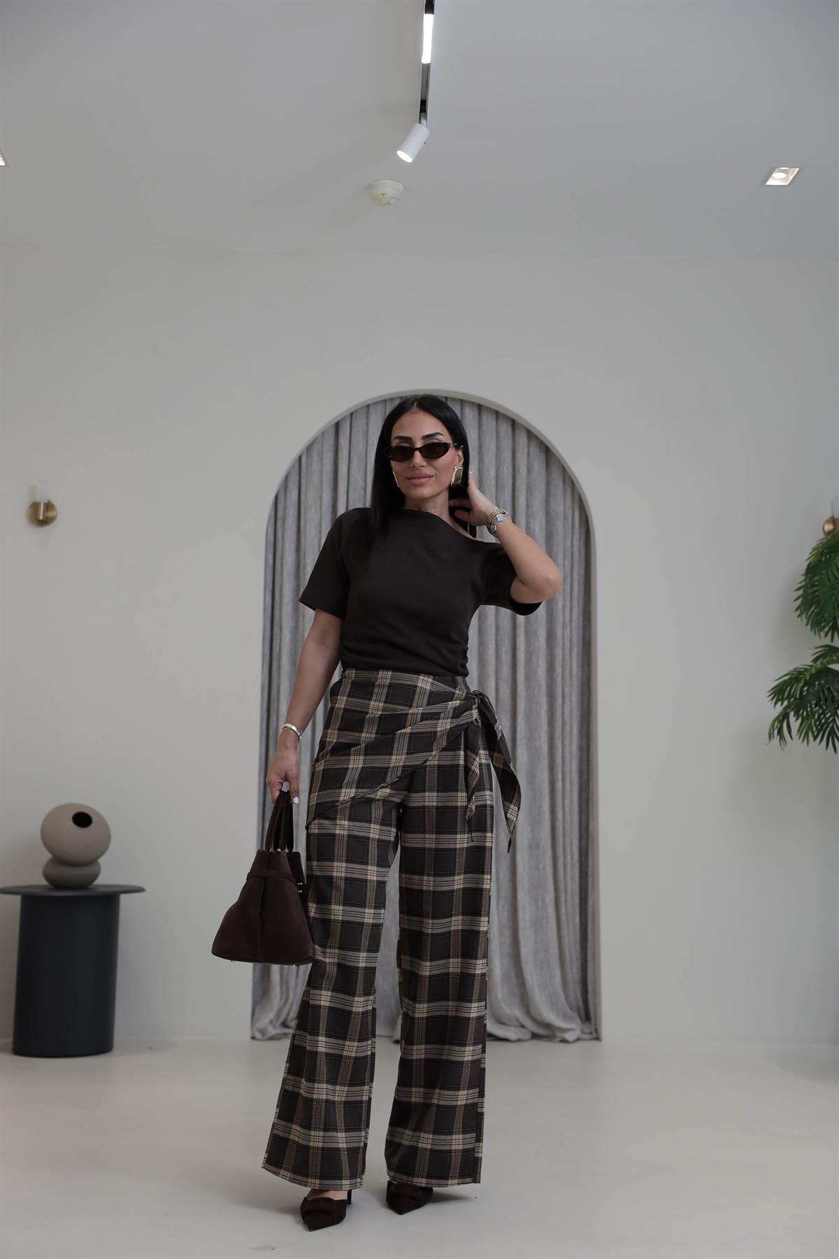 1508 Arka Bel Lastikli Bağlama Detaylı Ekose Pantolon KAHVE