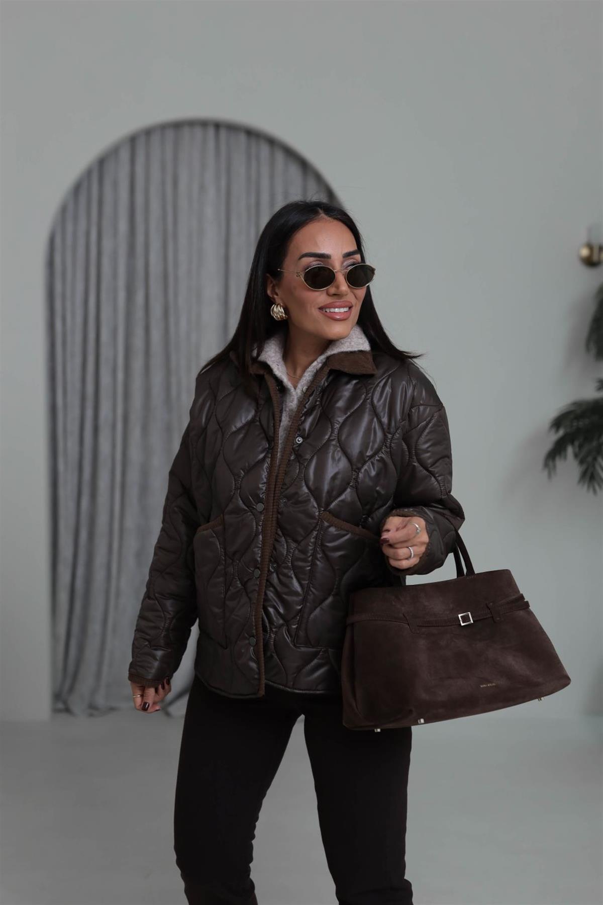 M20 Kapitone Kadife Yaka Mont ACI KAHVE