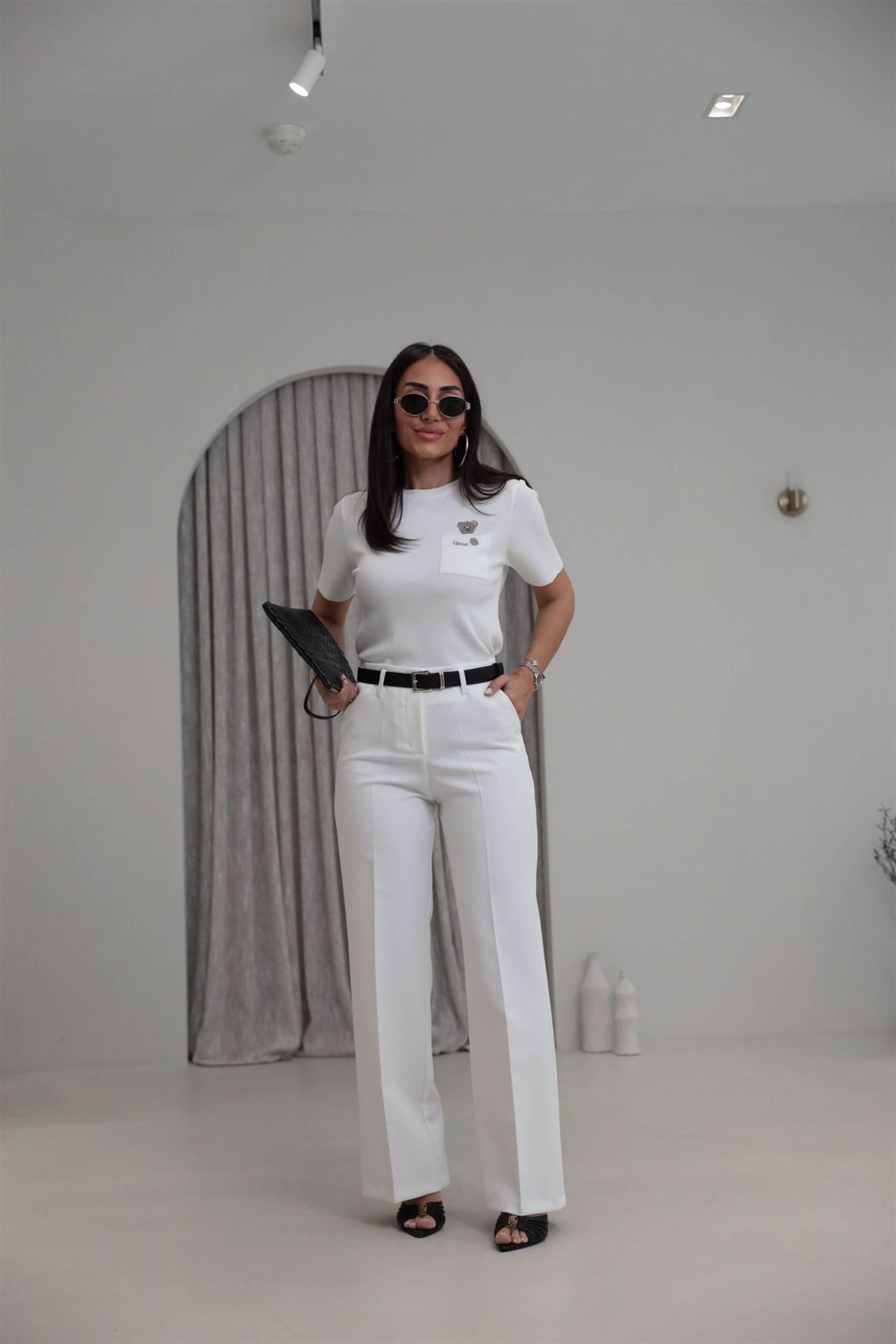 7515 Arka Cepli Kemerli Geniş Paça Pantolon EKRU