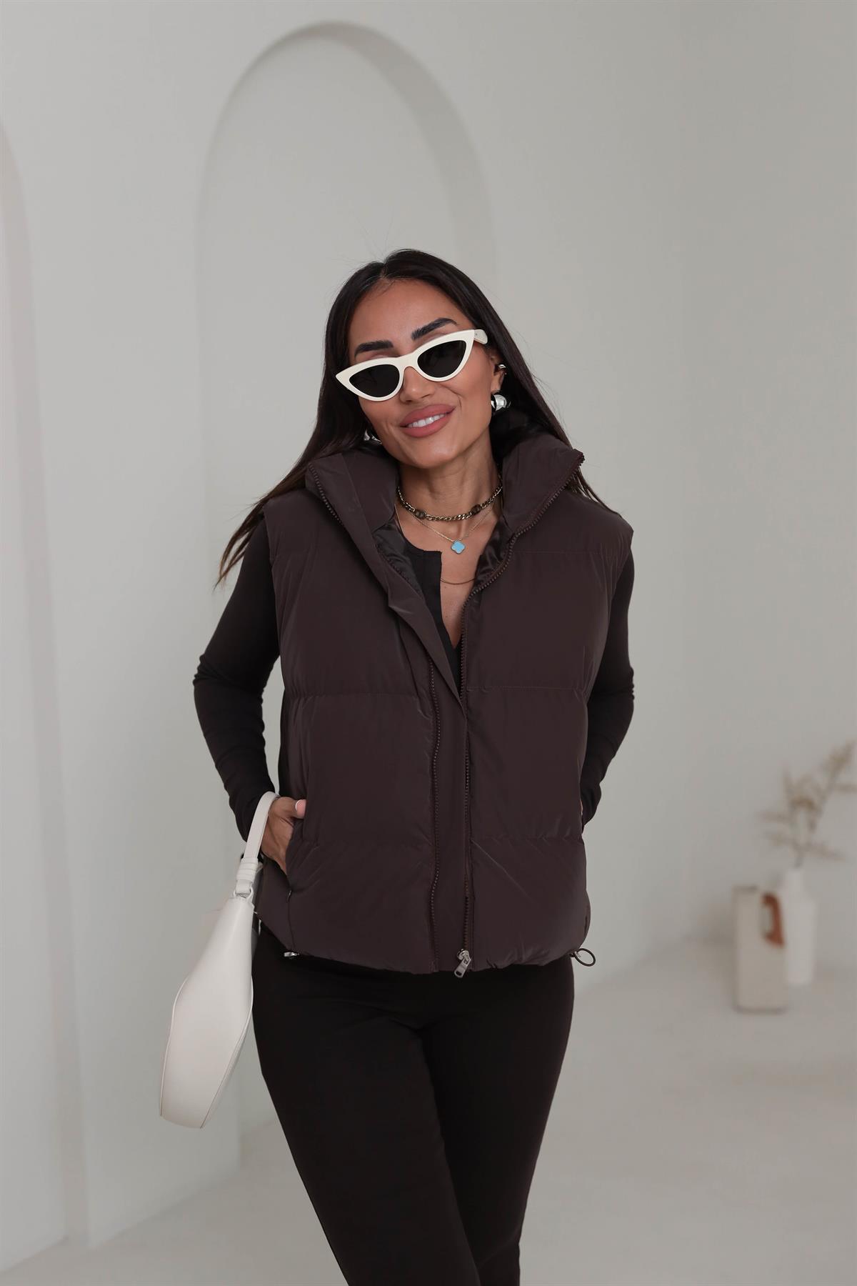 118 Şişme Dik Yaka Yelek KAHVE