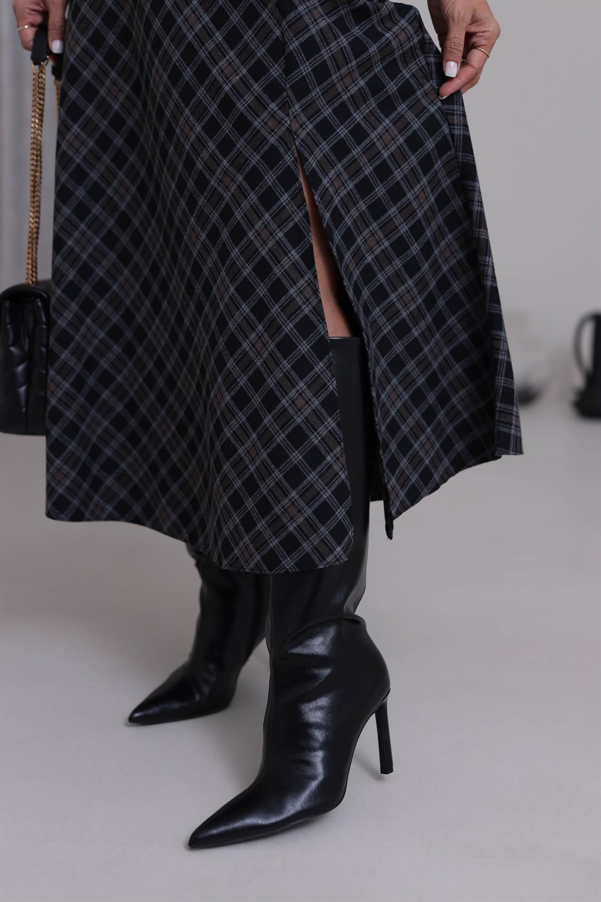 6890 Yırtmaçlı Kemerli Kare Desenli Etek SİYAH