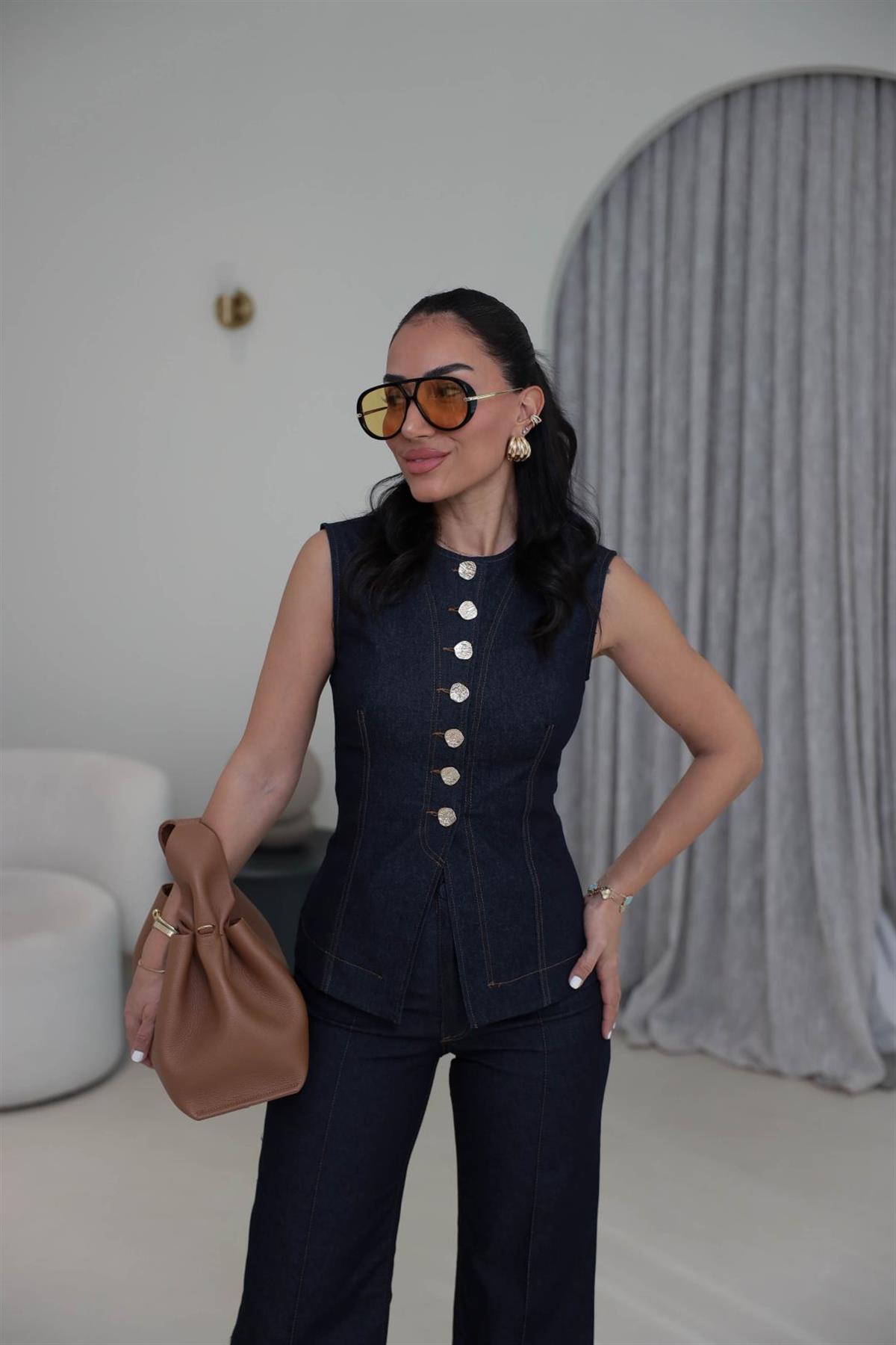 8053 Gold Düğmeli Yelekli Likralı Takım LACİVERT