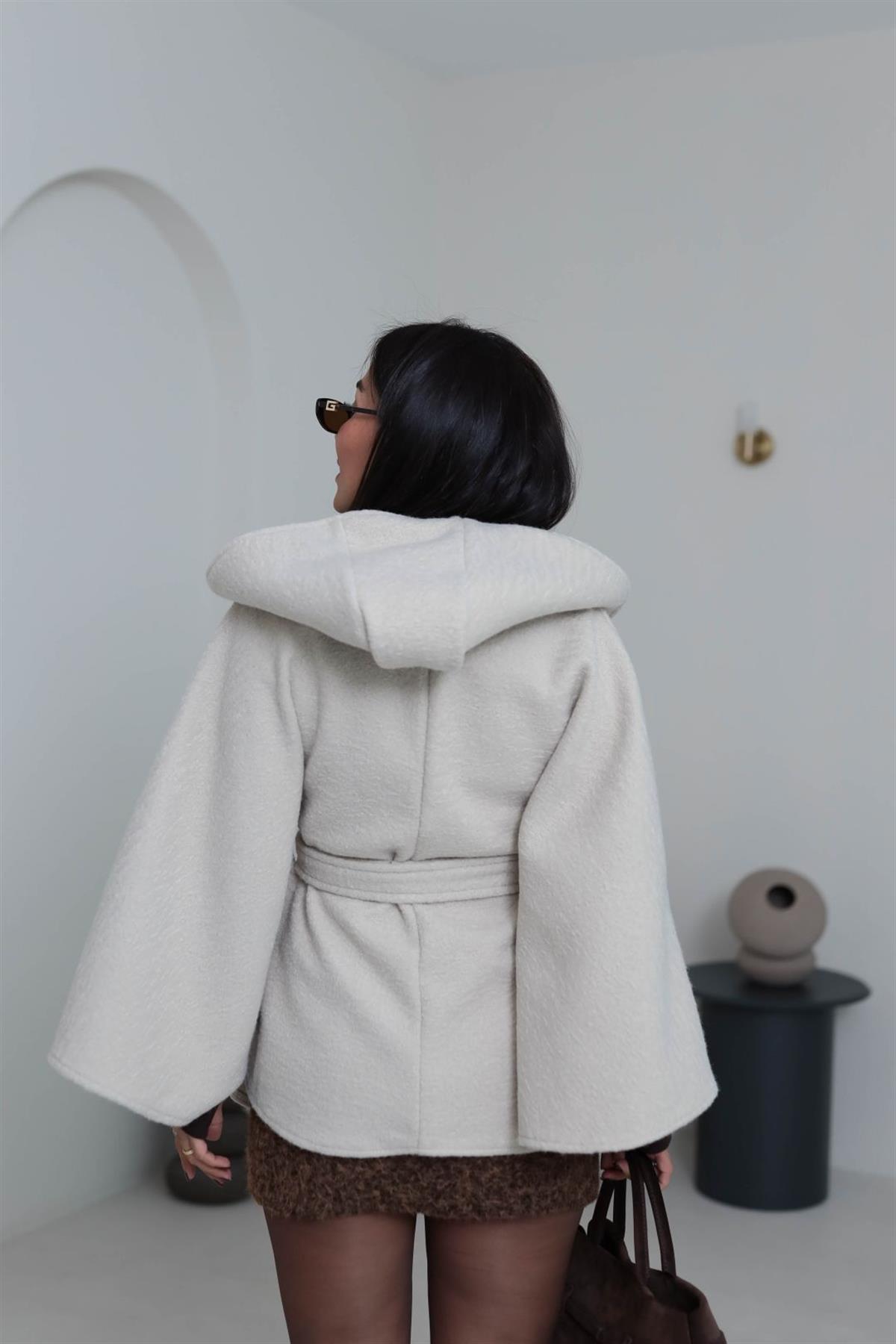 0588 Kaşe Panço Kaban TAŞ