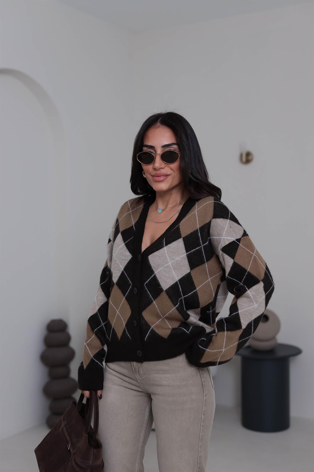 6868 Baklava Desen Bol Kalıp Hırka KAHVE