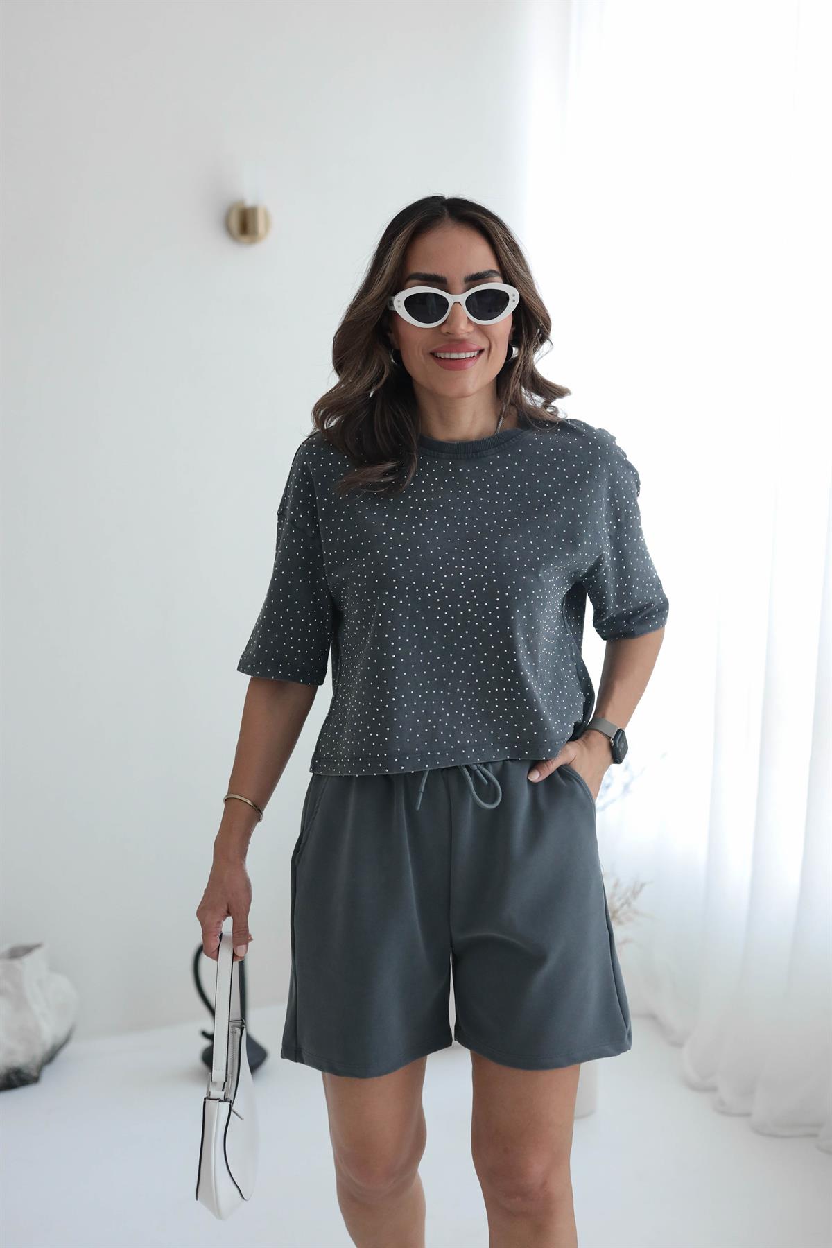 0710 Taş Baskılı Crop Top