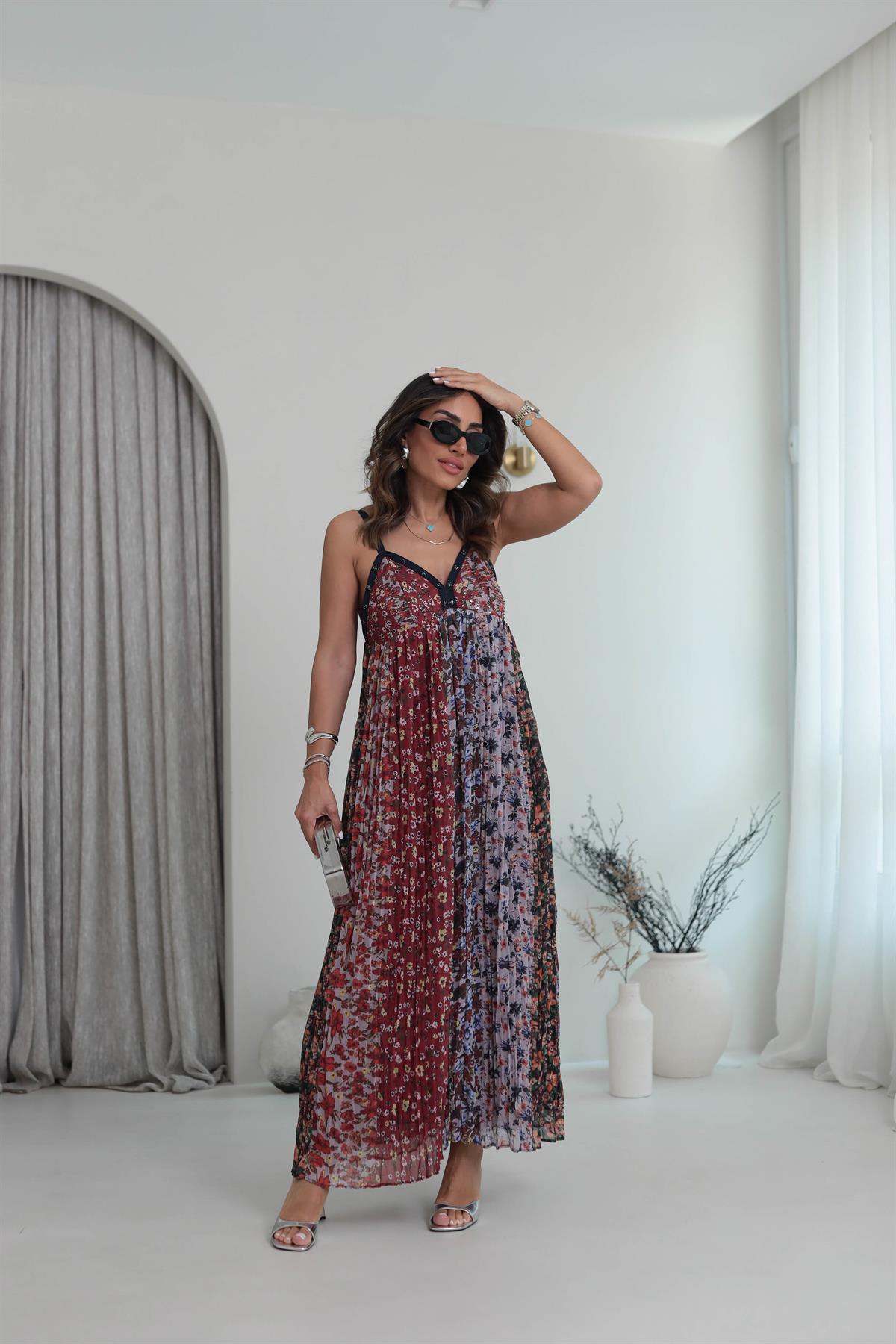 6367 İşlemeli Çiçek Desenli Pliseli Elbise ÇİÇEKLİ