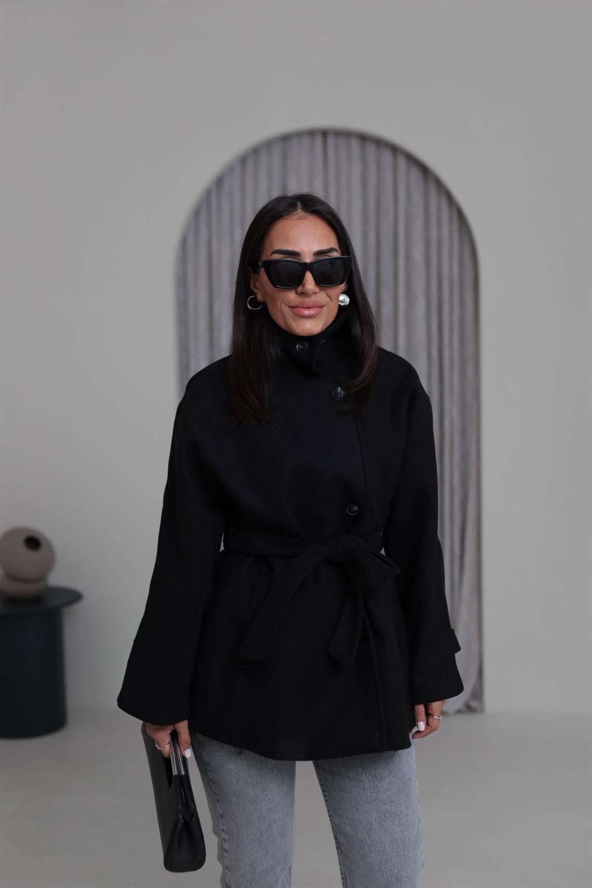 0646 Kuşaklı Yakalı Kaşe Kaban SİYAH