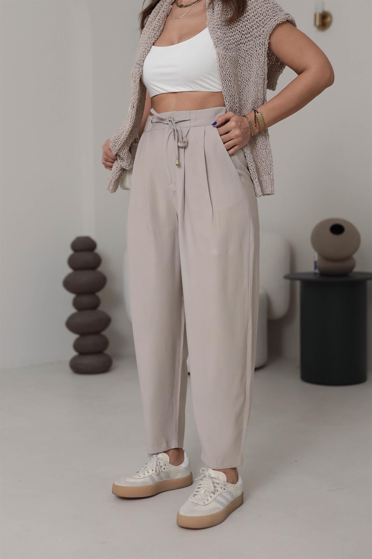 0266 Önden Bağcıklı Tencel Kumaş Havuç Pantalon TAŞ