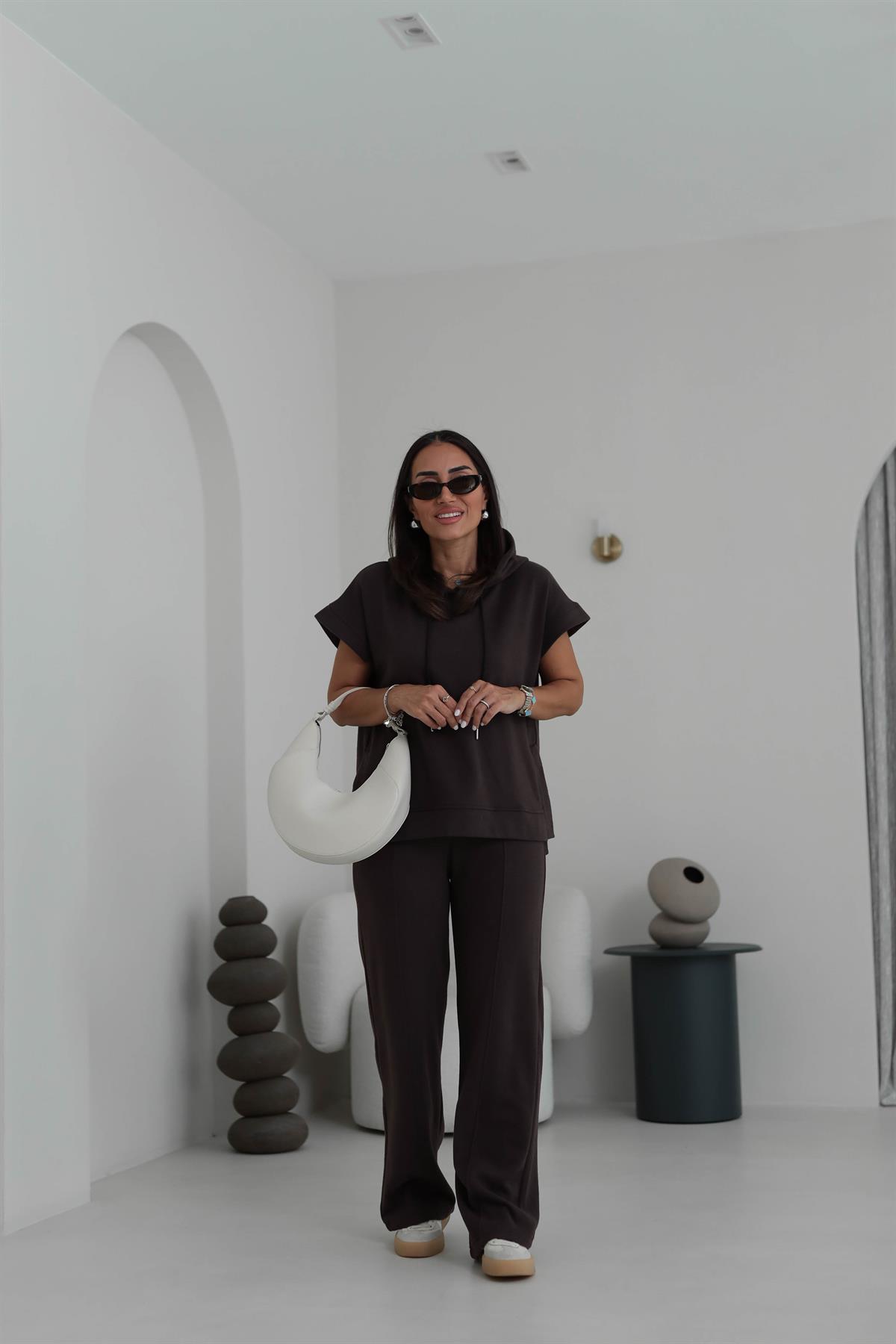 2030 Kapşonlu Kısa Kol Selanik Takım KAHVE