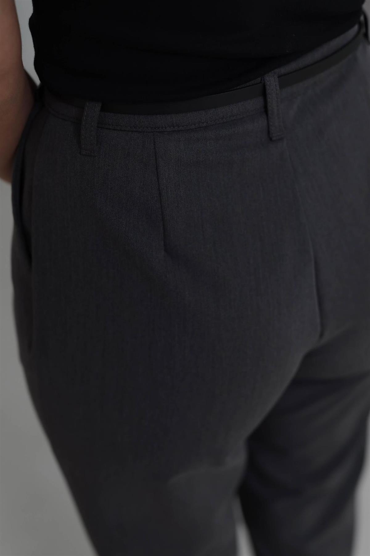 7638 İnce Kemerli Cepli Kumaş Pantolon GRİ