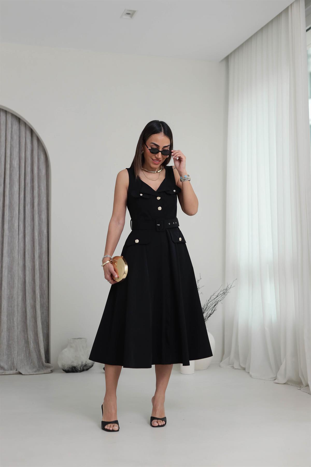 Kare Yaka Gold Düğmeli Cep Kapaklı Elbise SİYAH