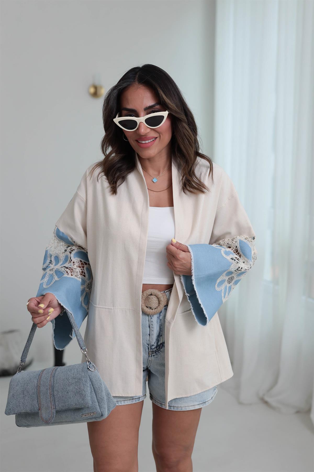 1002 Kot Çiçek İşlemeli Keten Kimono NATURAL