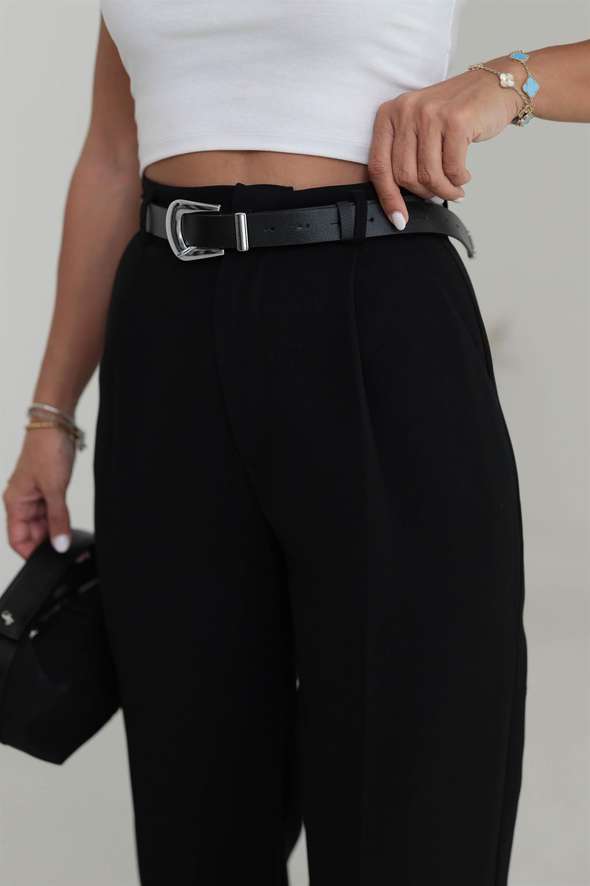 1024 Pile Detaylı Kumaş Pantolon SİYAH