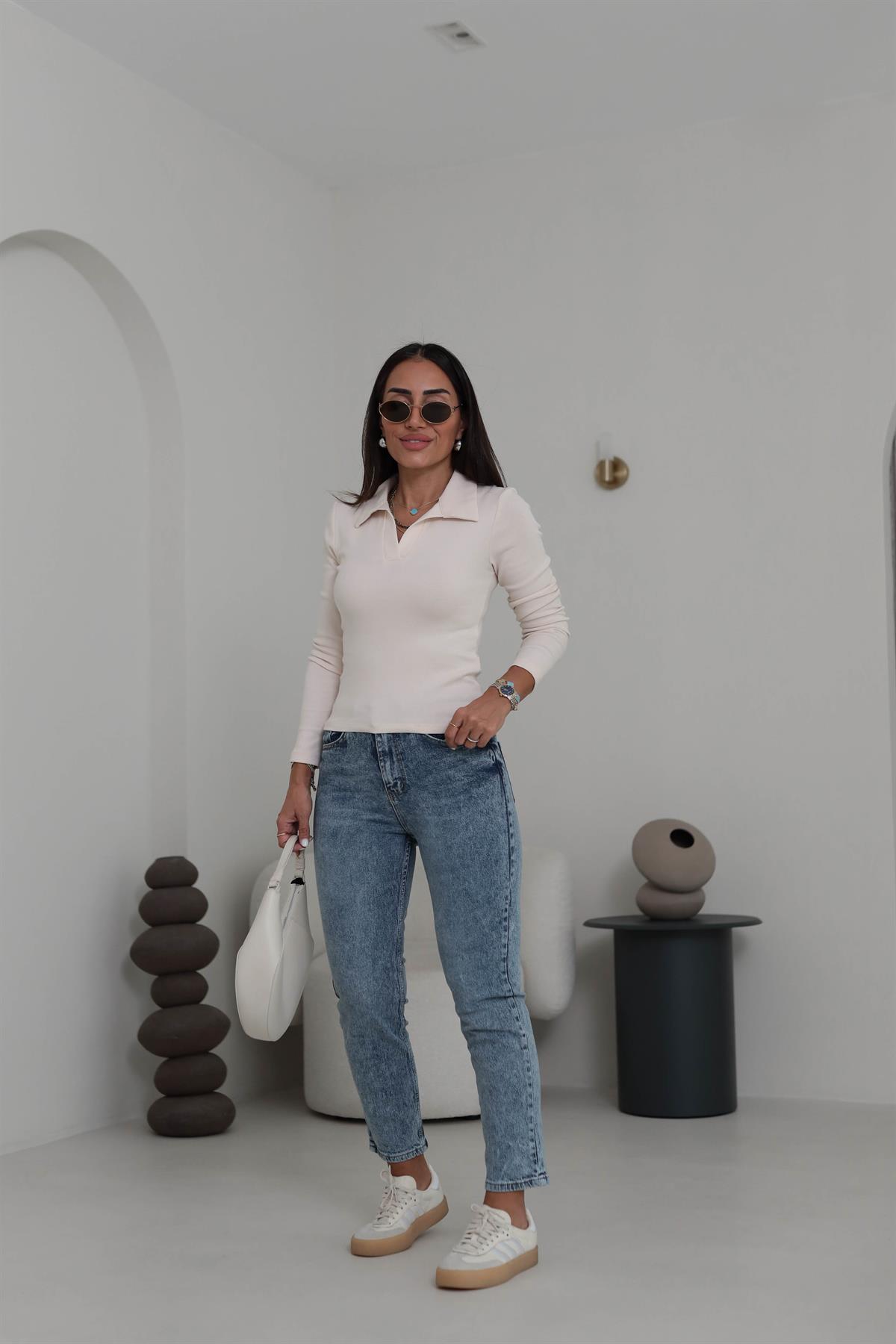 0626 Polo Yaka Uzun Kol Likralı Bluz BEJ