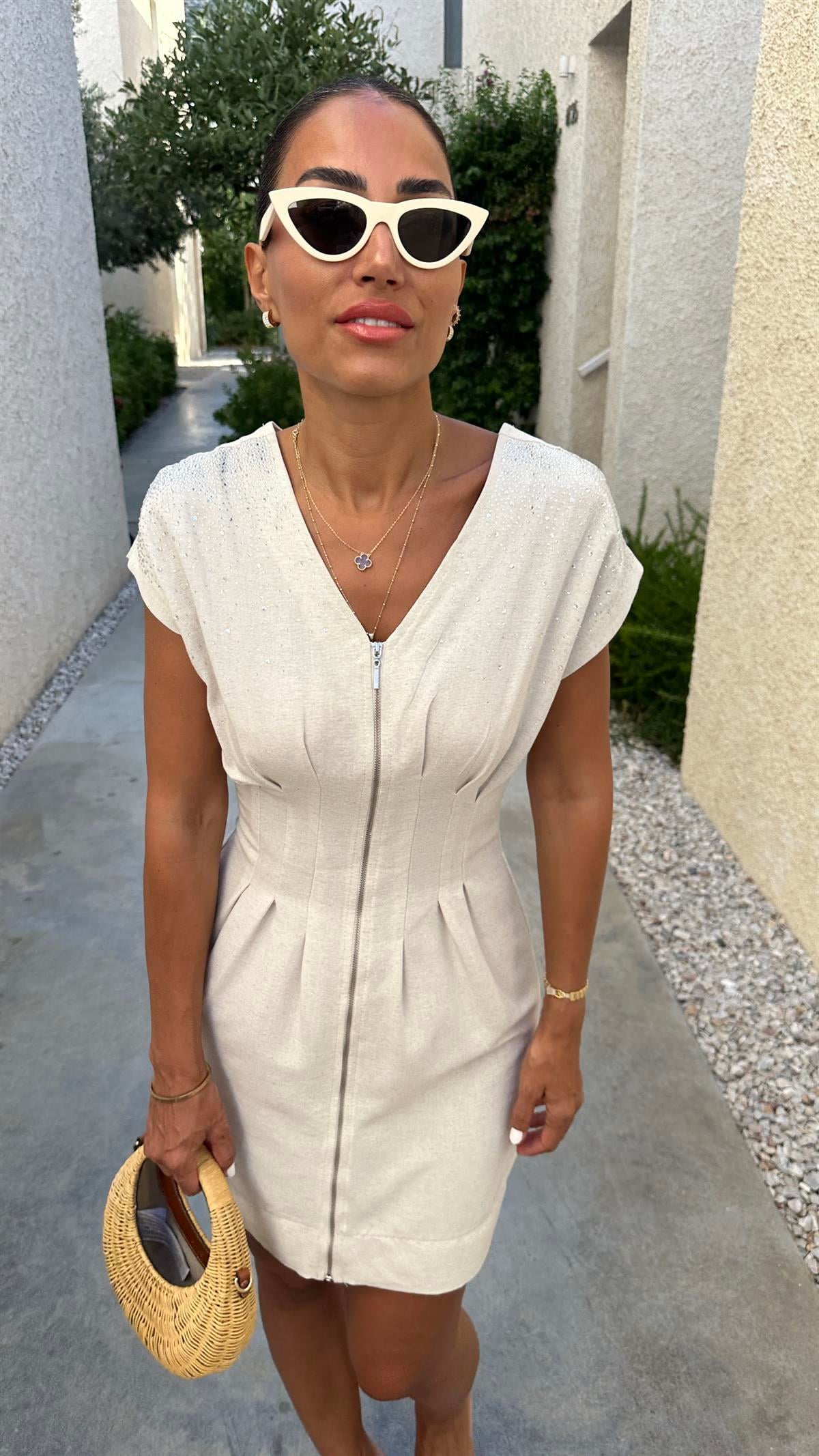 6212 Taş İşlemeli Önden Fermuarlı Keten Elbise