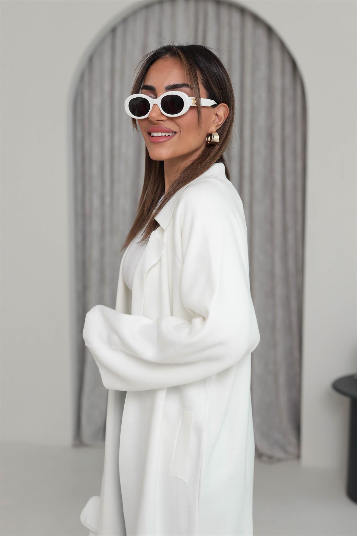 4064 Polo Yaka Triko Kemer Detaylı Hırka EKRU