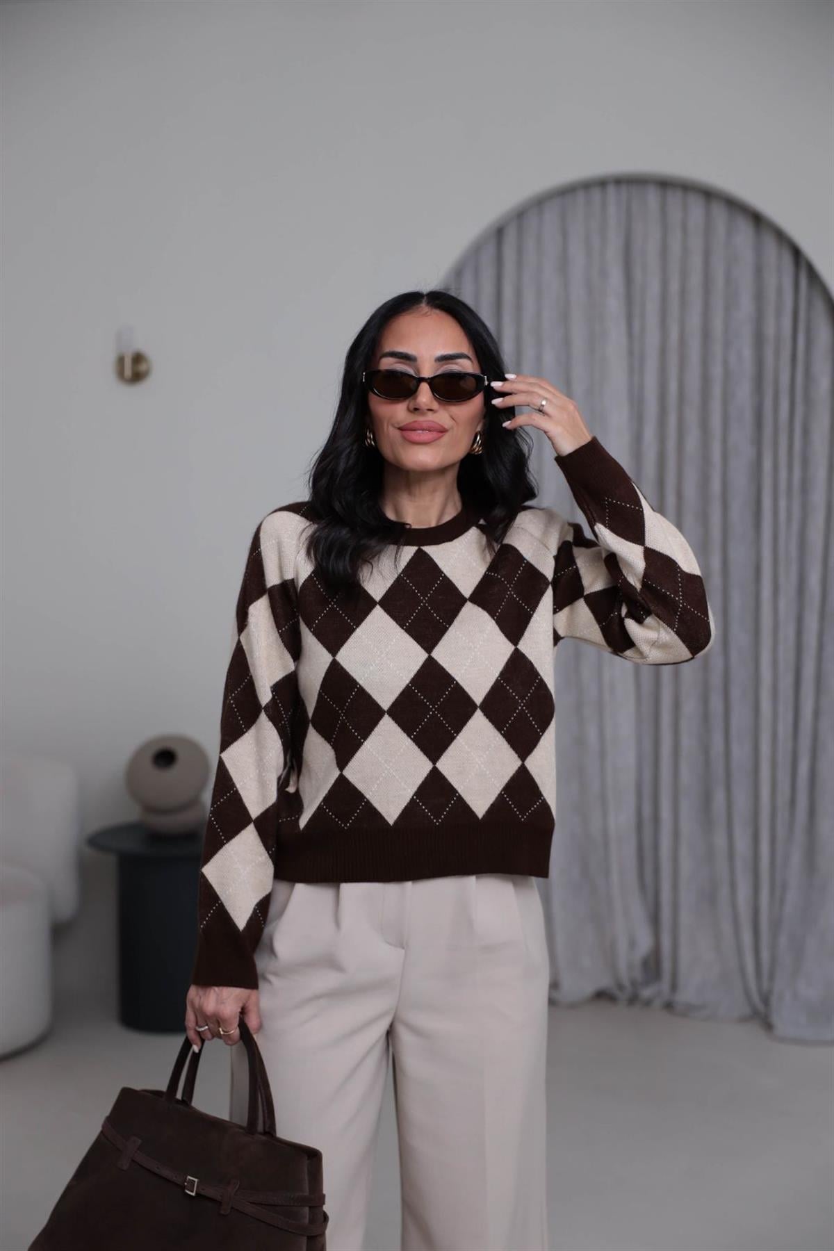 0112 Bisiklet Yaka Baklava Desen Kazak BEJ-KAHVE