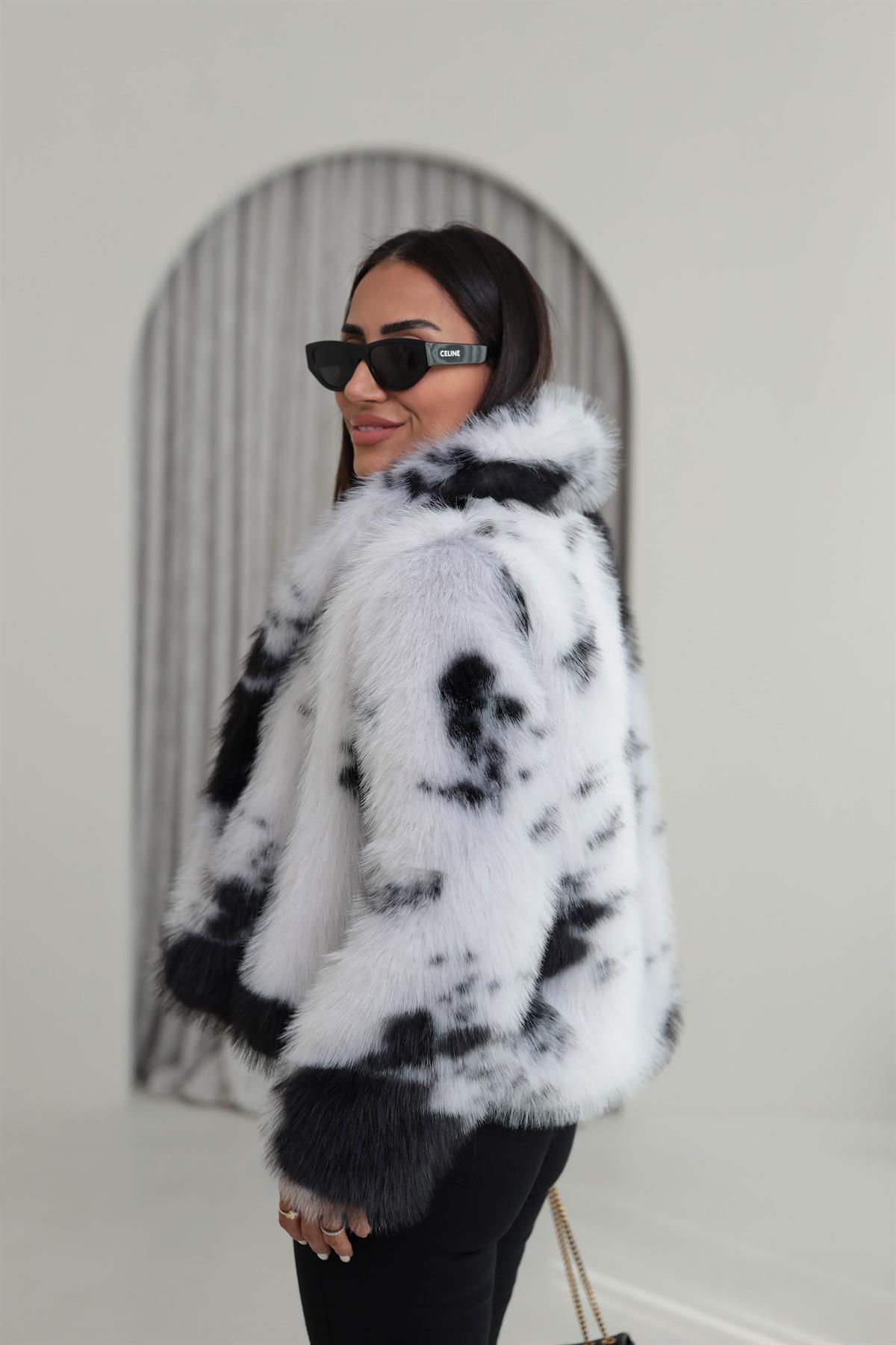 7606 Desenli Kürk Mont SİYAH