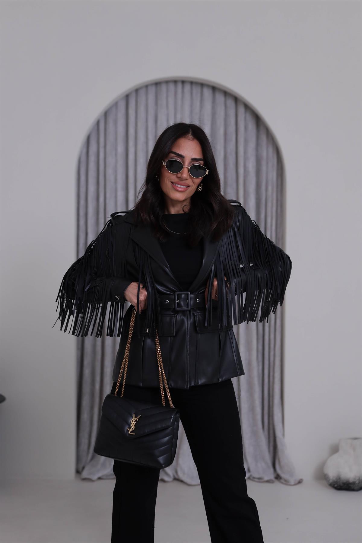 7650 Püsküllü Kemerli Deri Ceket SİYAH