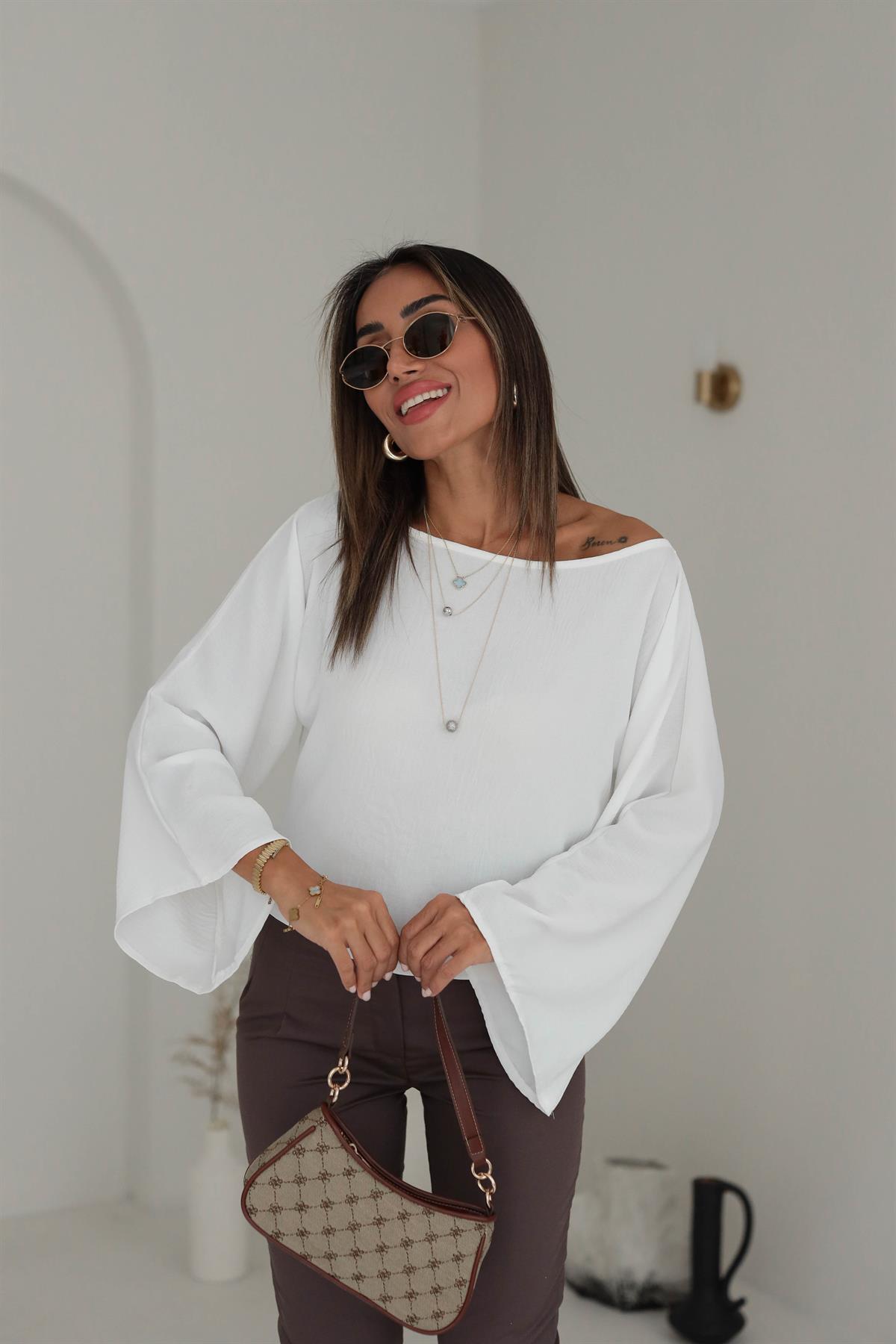 İthal Aerobin Kayık Yaka Bluz