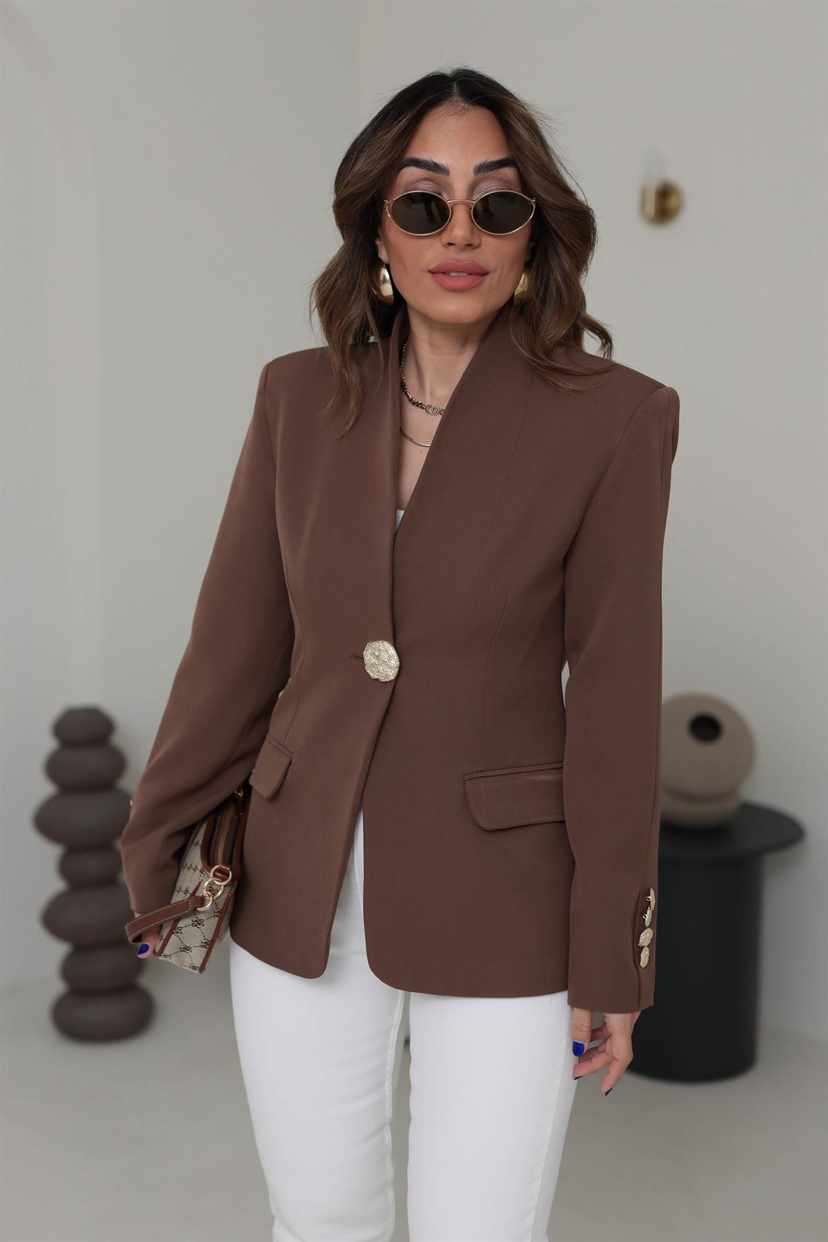 1171 Hakim Yaka Gold Düğme Detaylı Blazer Ceket KAHVE