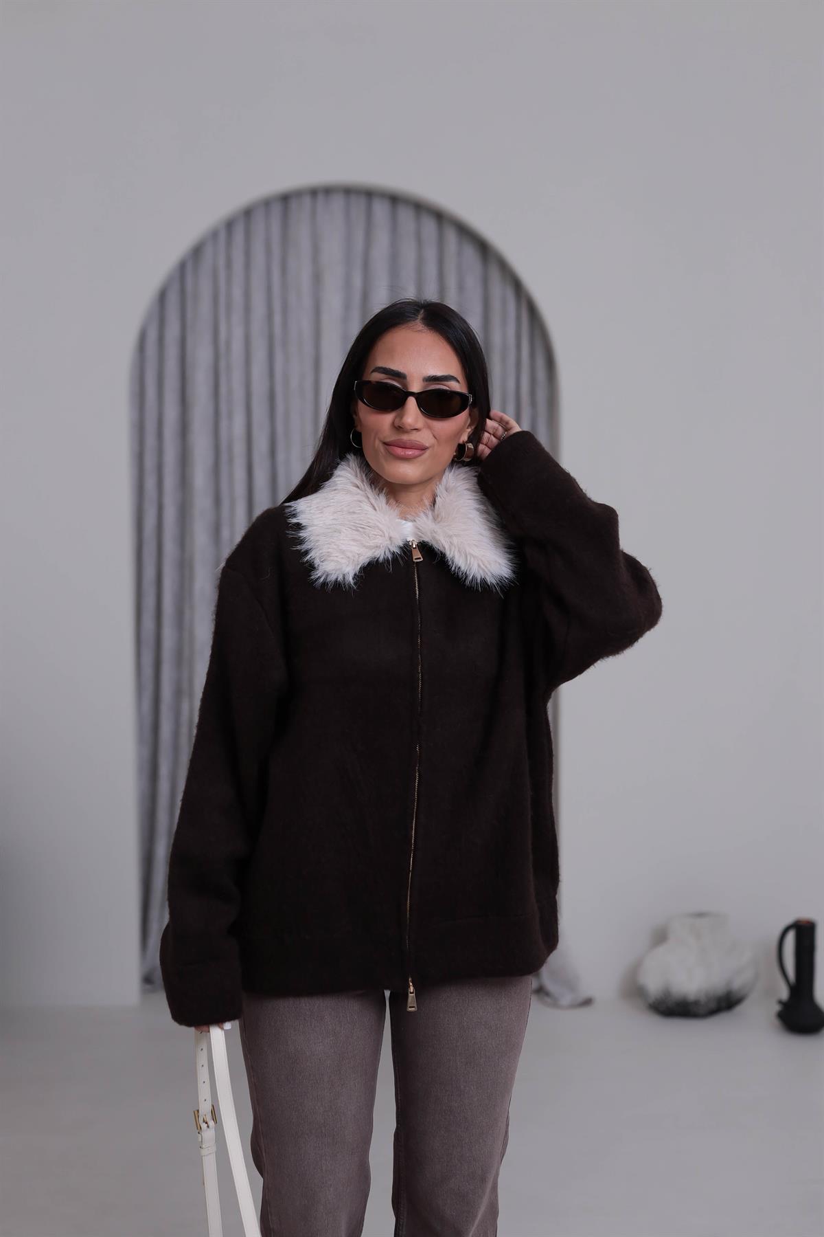 6874 Çıkarılabilir Kürk Yakalı Triko Hırka ACI KAHVE