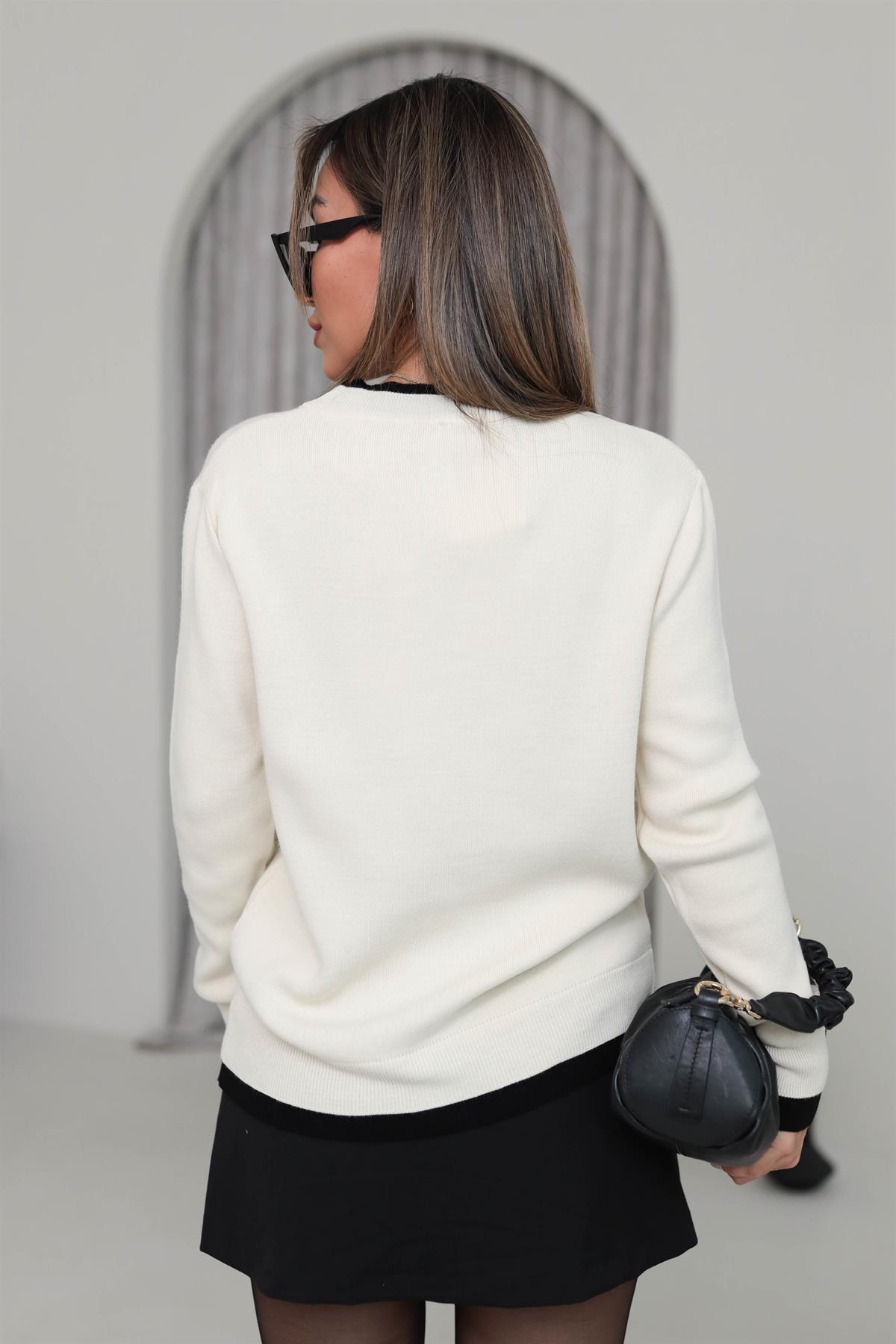 5207 Çift Yaka Düğmeli Hırka EKRU