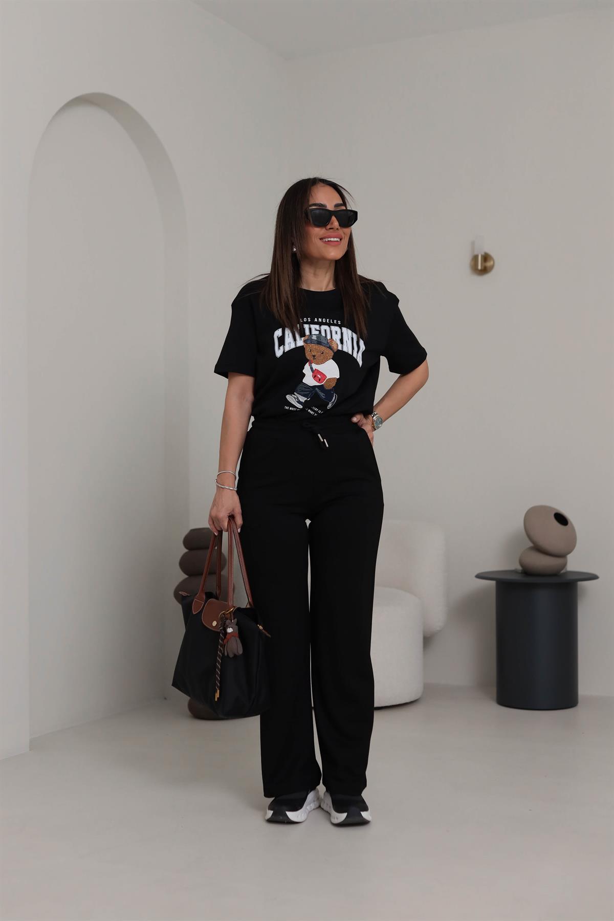 0295 Bisiklet Yaka Tedy Nakışlı Koton Tshirt SİYAH