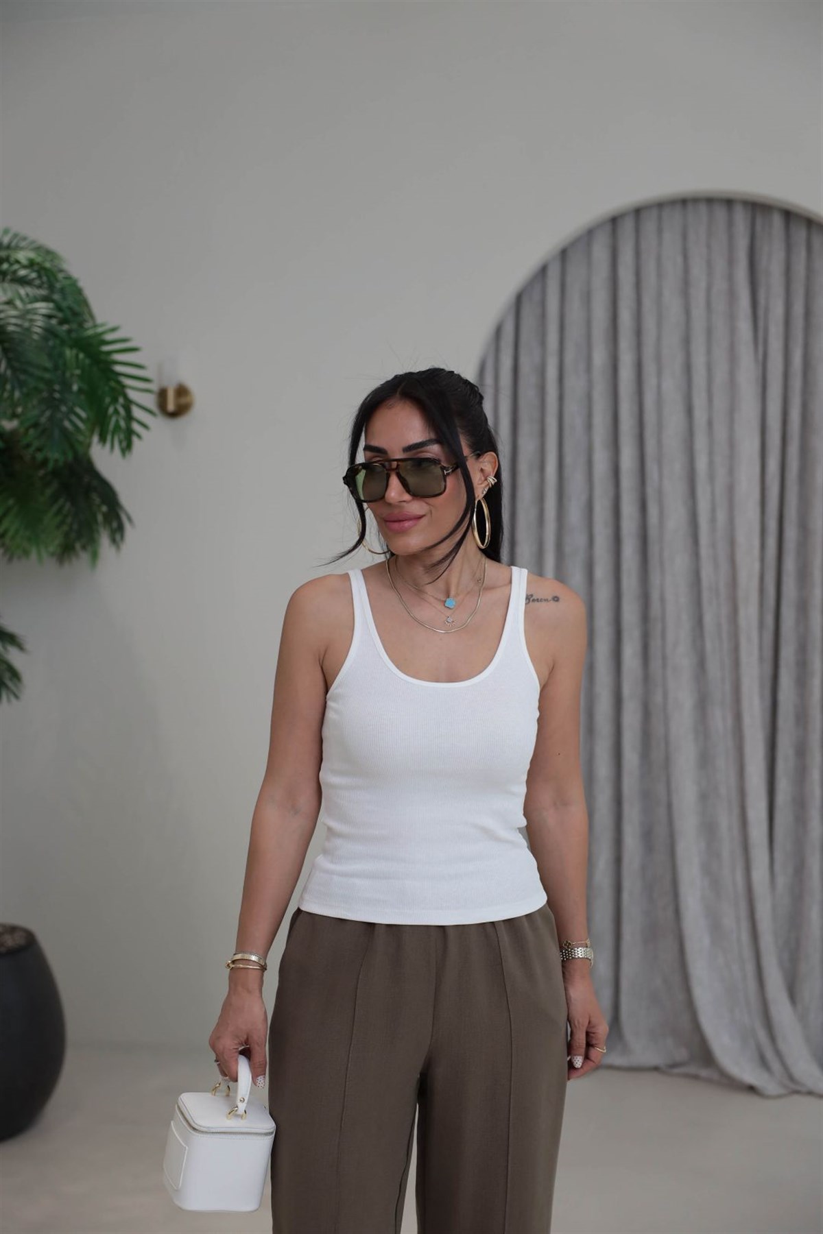 4113 Fitilli Askılı Crop Atlet EKRU