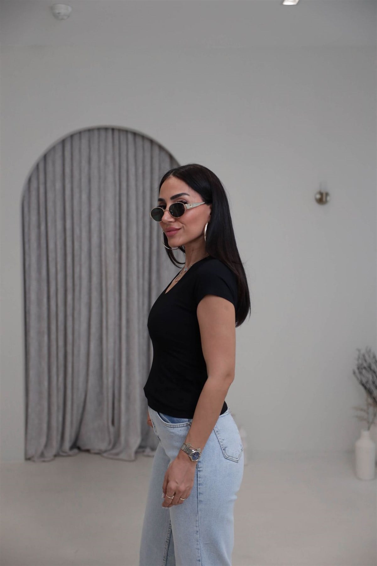 7548 V Yaka Basic Karol Tshirt SİYAH
