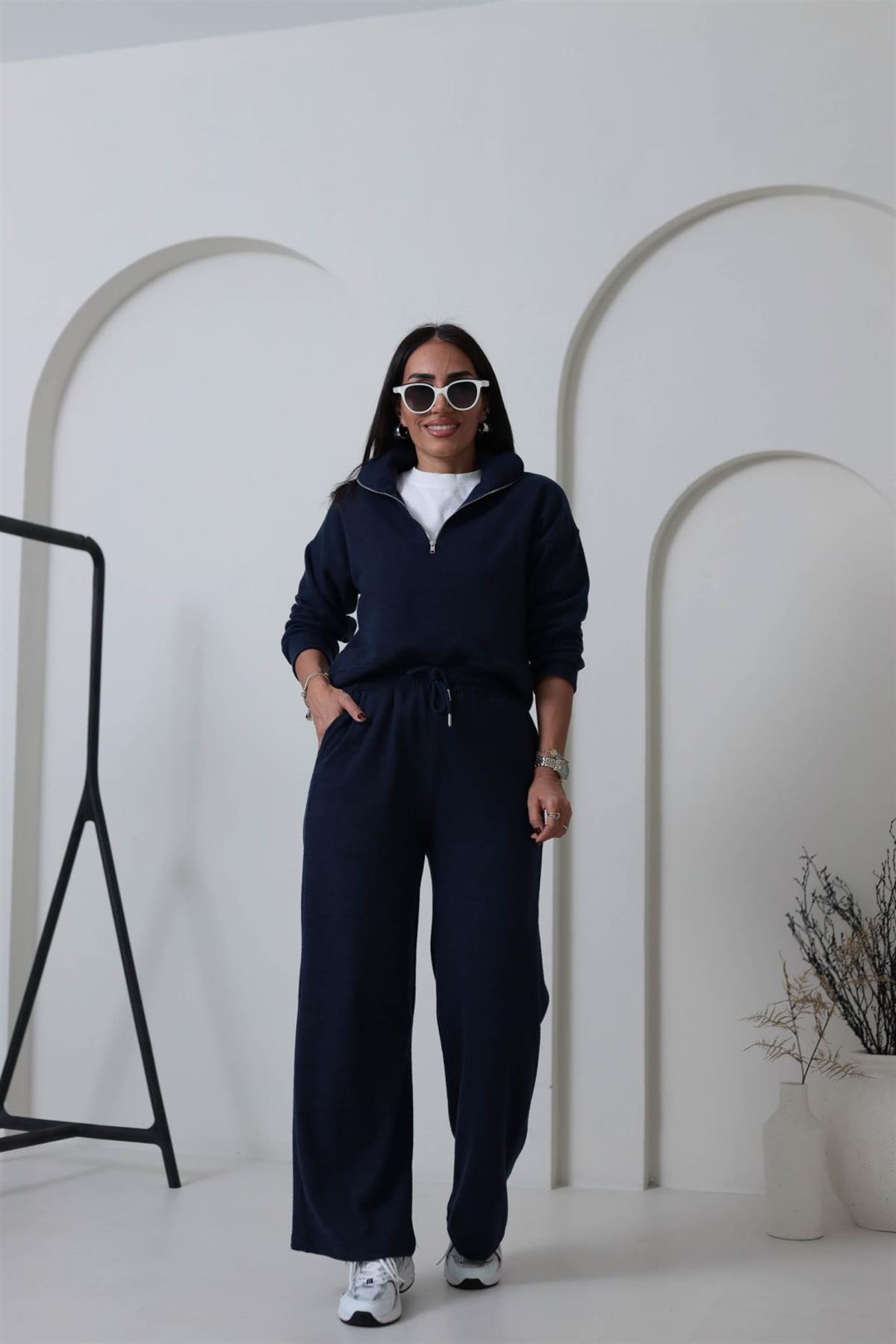 5750 Dik Yaka Yarım Fermuarlı Yumoş Dokulu Takım LACİVERT