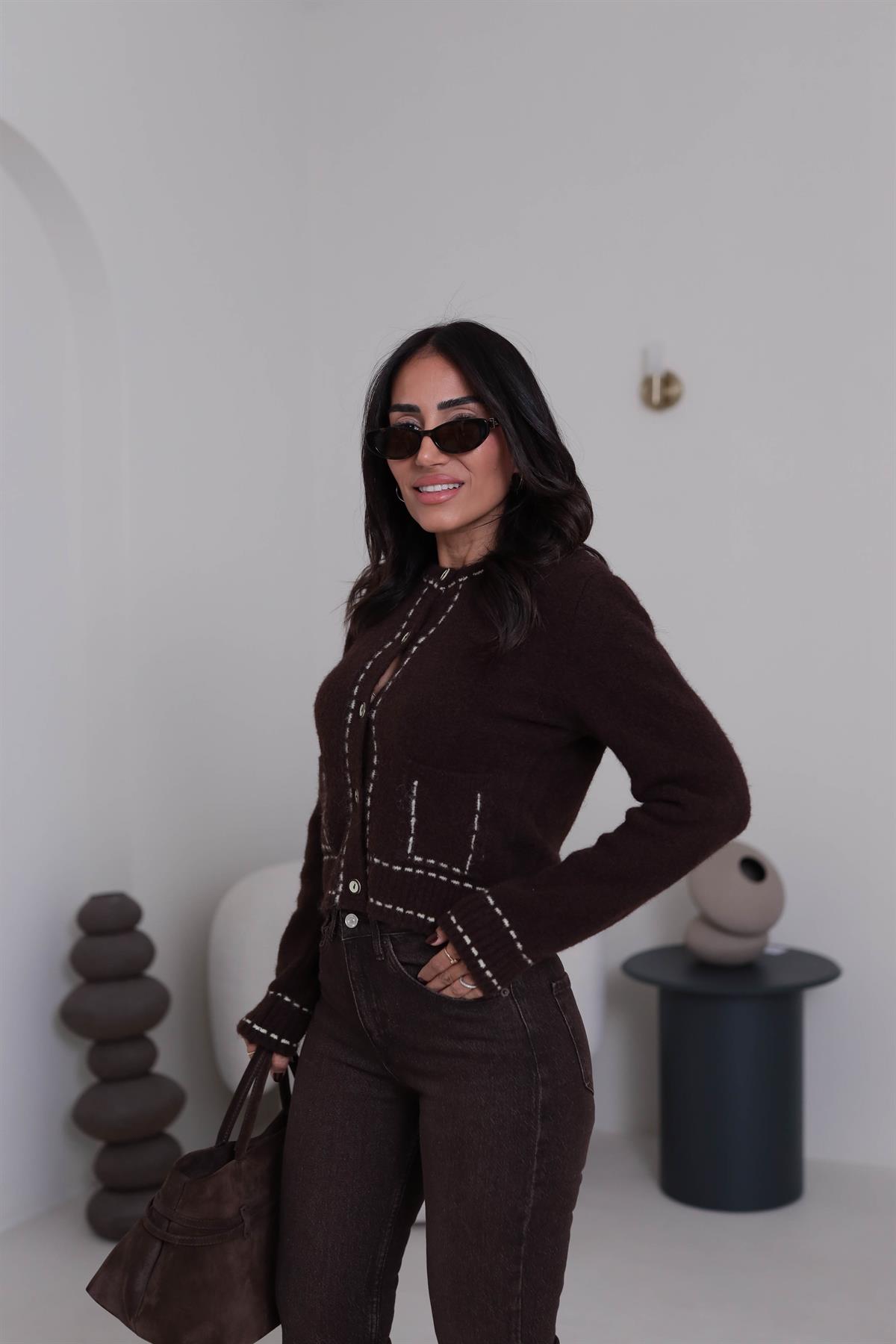 4892 Dikiş Detaylı Düğmeli Cepli Hırka KAHVE