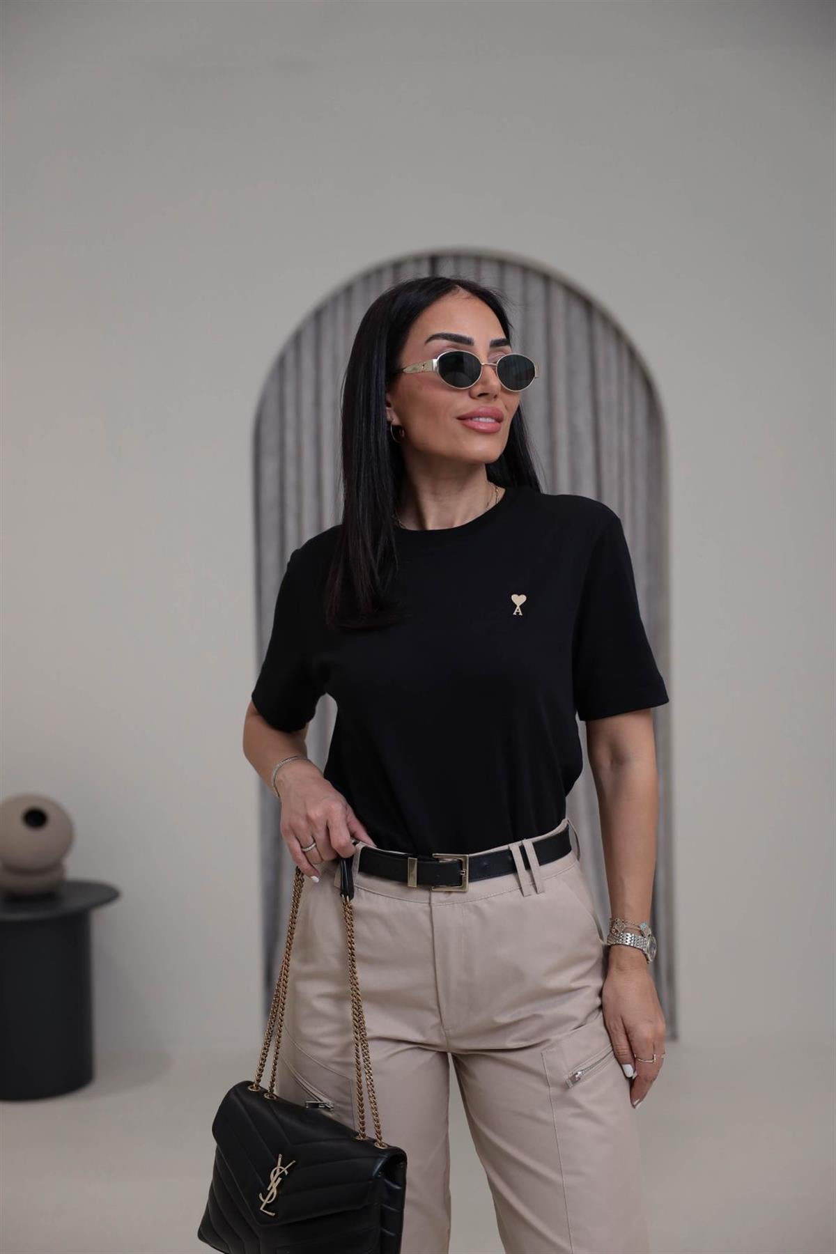 Gold Metal Kalpli Bisiklet Yaka Pamuklu Tshirt SİYAH