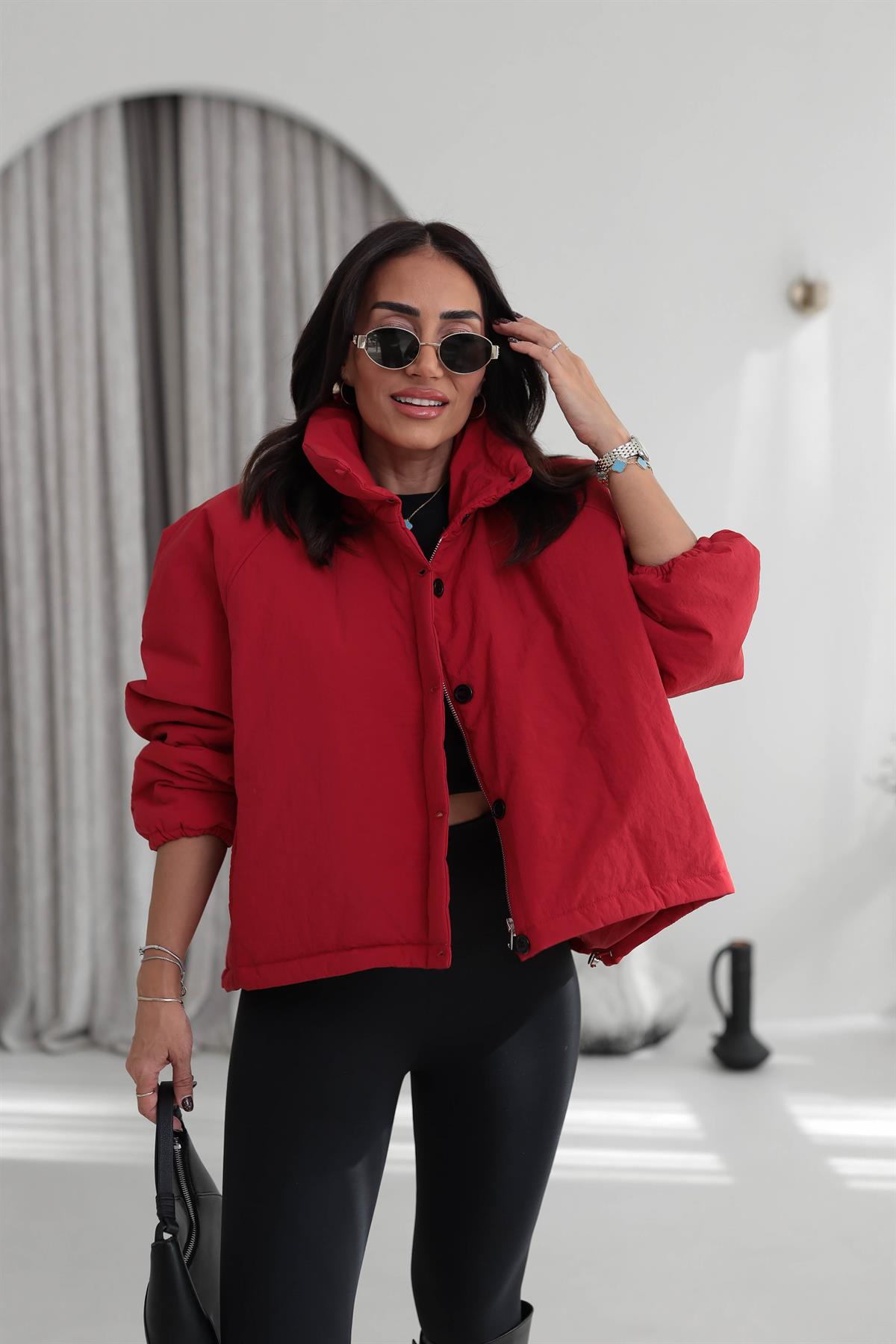 6862 Bel Büzgülü Düğme Detaylı Dik Yaka Oversize Mont KIRMIZI