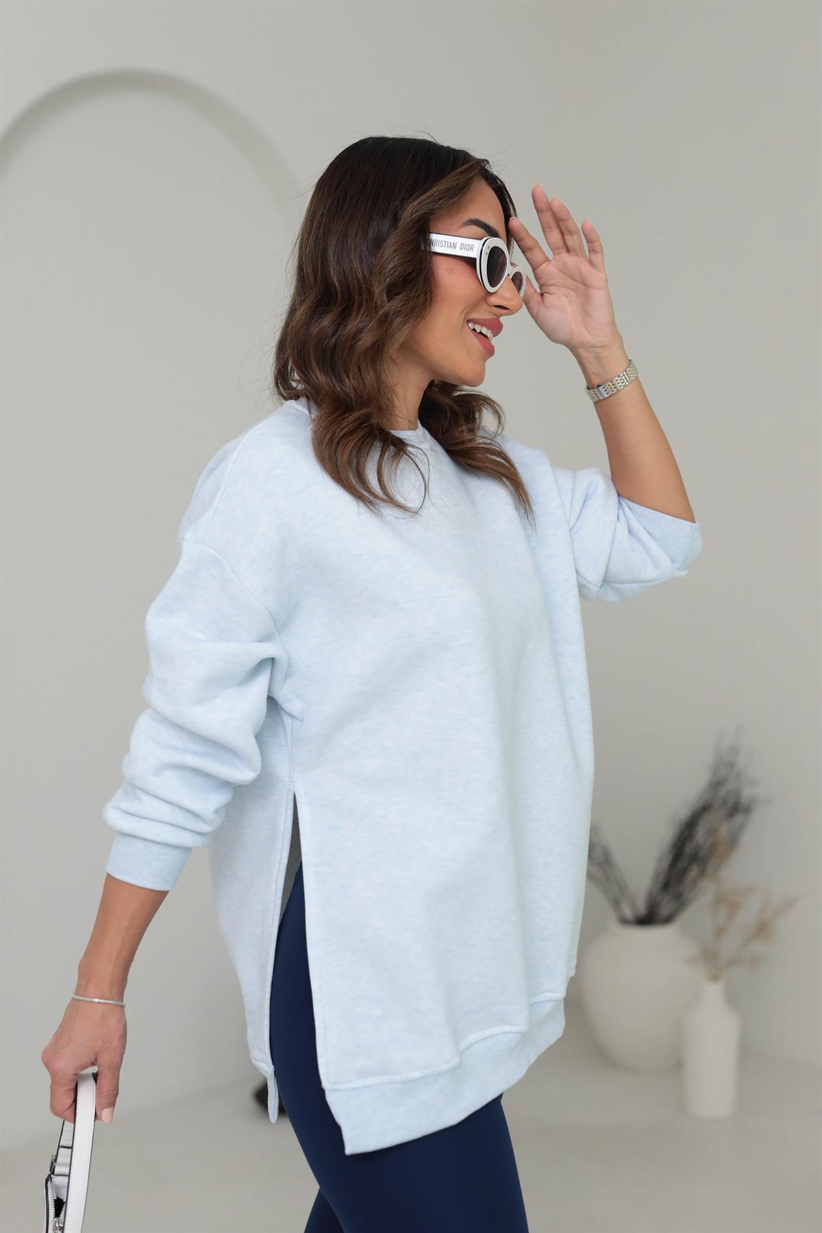 1000 Yanları Yırtmaç Detaylı Sweatshirt BEBE MAVİ