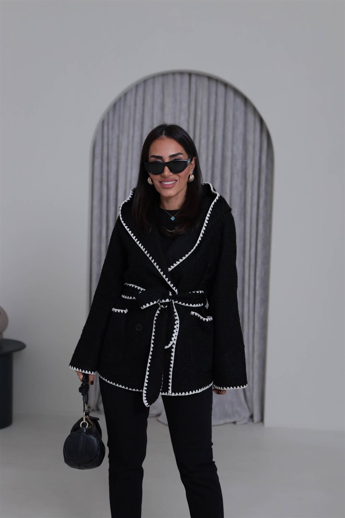 9152 Kontrast Dikiş Detaylı Kapşonlu Kaban SİYAH