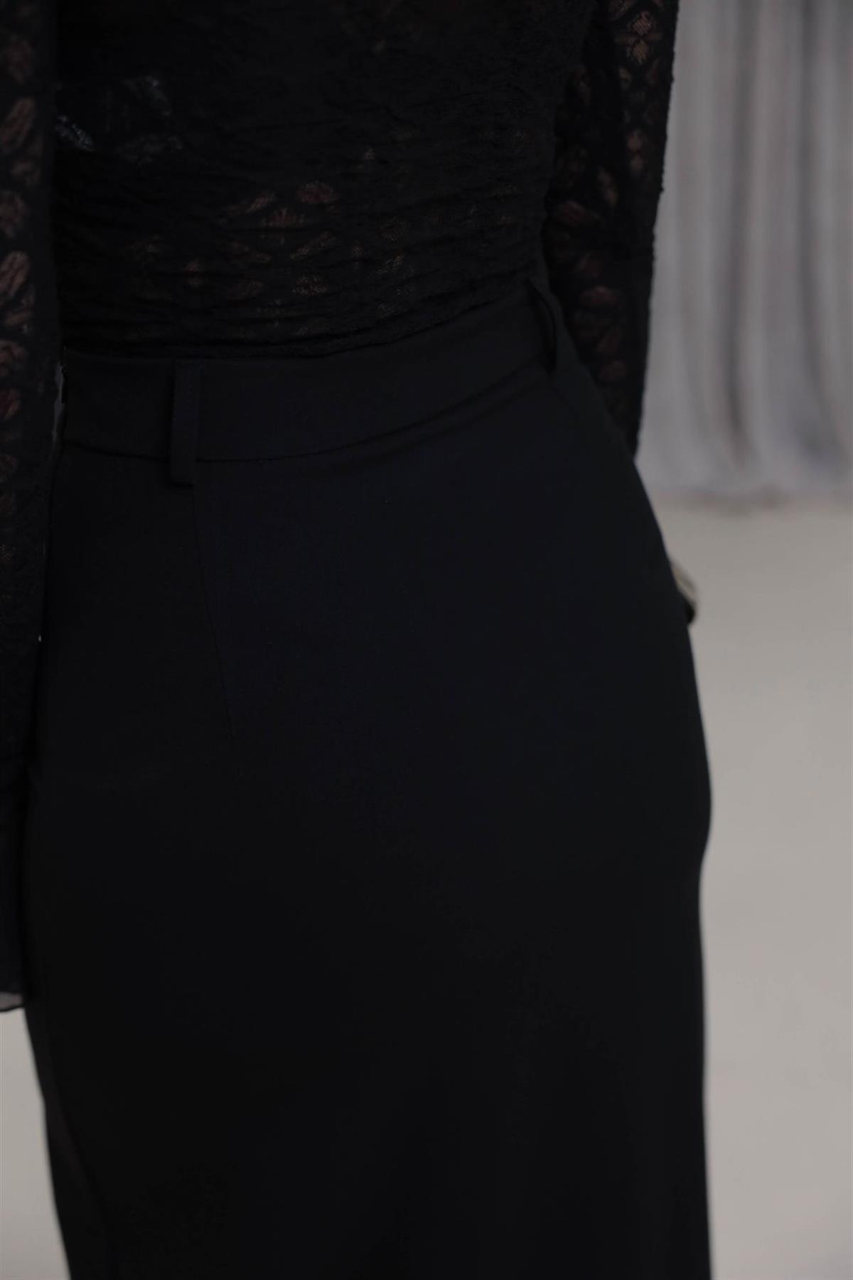 1017 Dantel Yırtmaçlı Kumaş Etek SİYAH