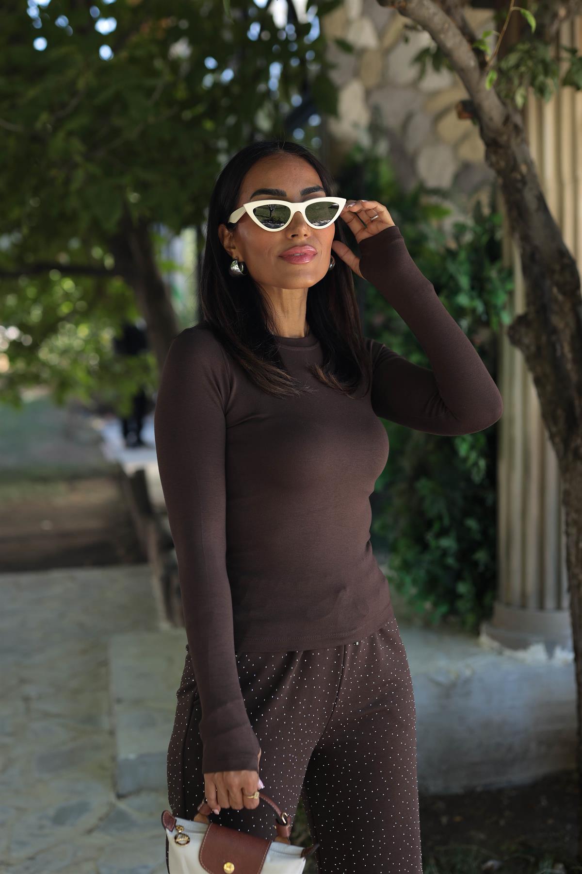 139 Parmak Geçmeli Yumuşak Doku Body KAHVE