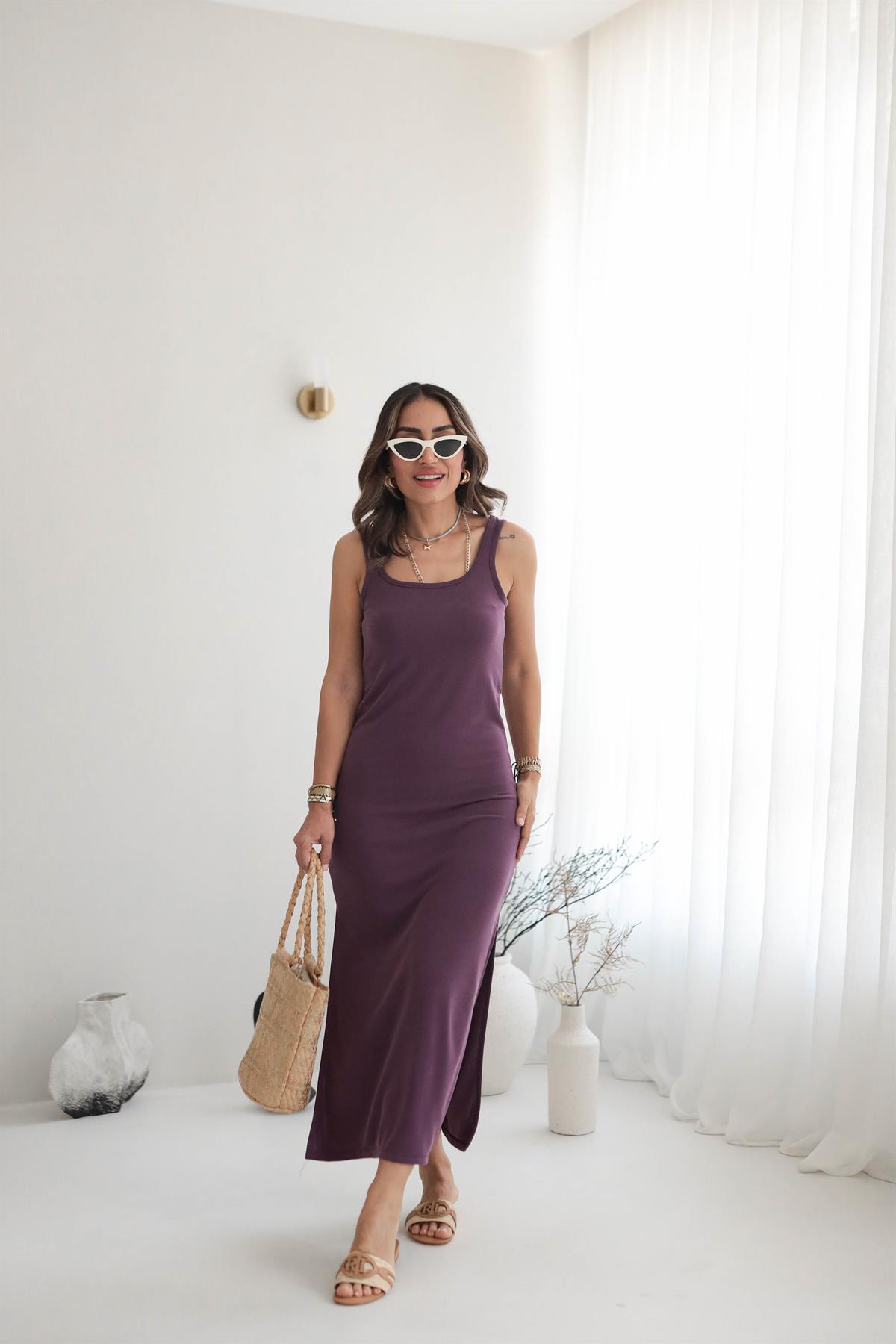 Kalın Askılı Yırtmaçlı Dokulu Modal Elbise MÜRDÜM