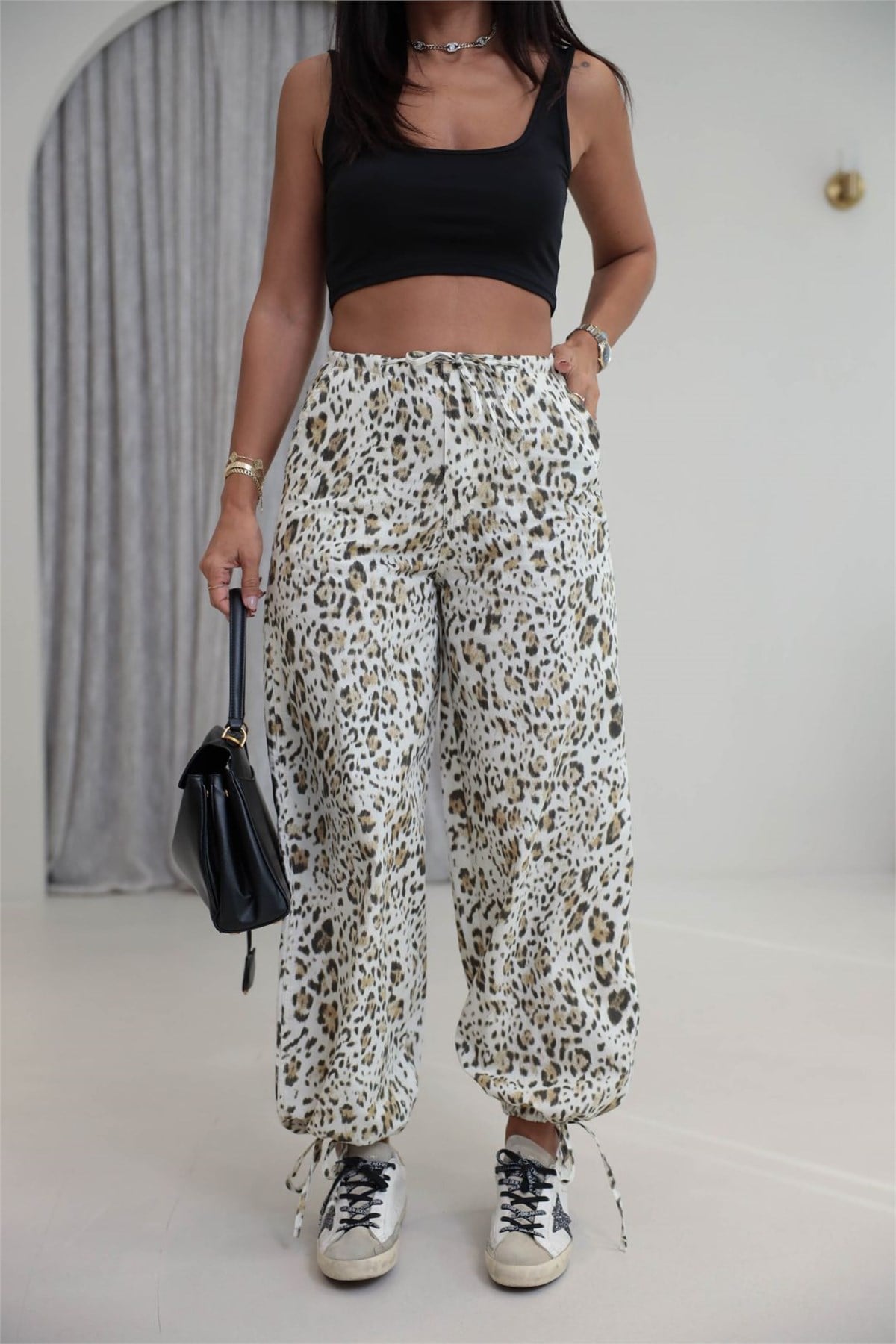 9144 Bel Ve Paça Bağıcıklı Leopar Desen Pantolon LEOPAR
