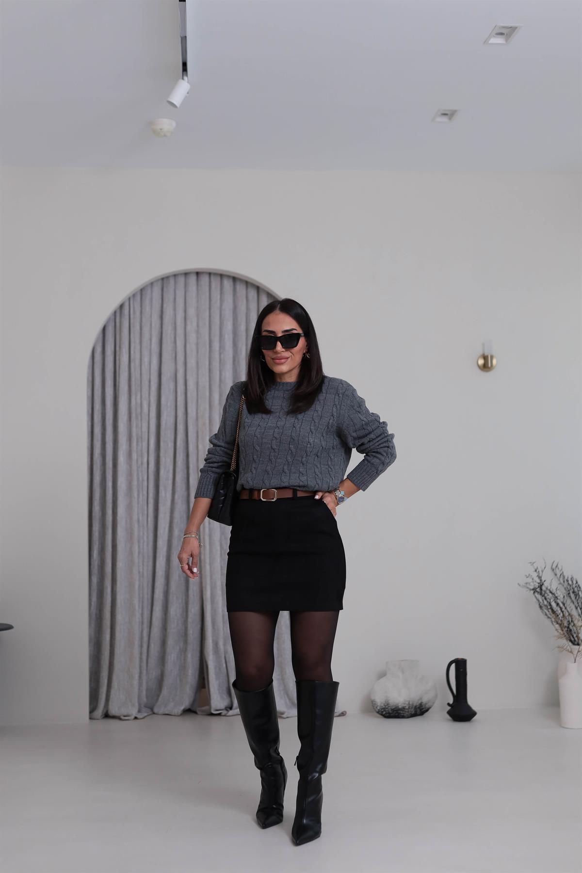 0093 Kemerli Mini Süet Etek SİYAH