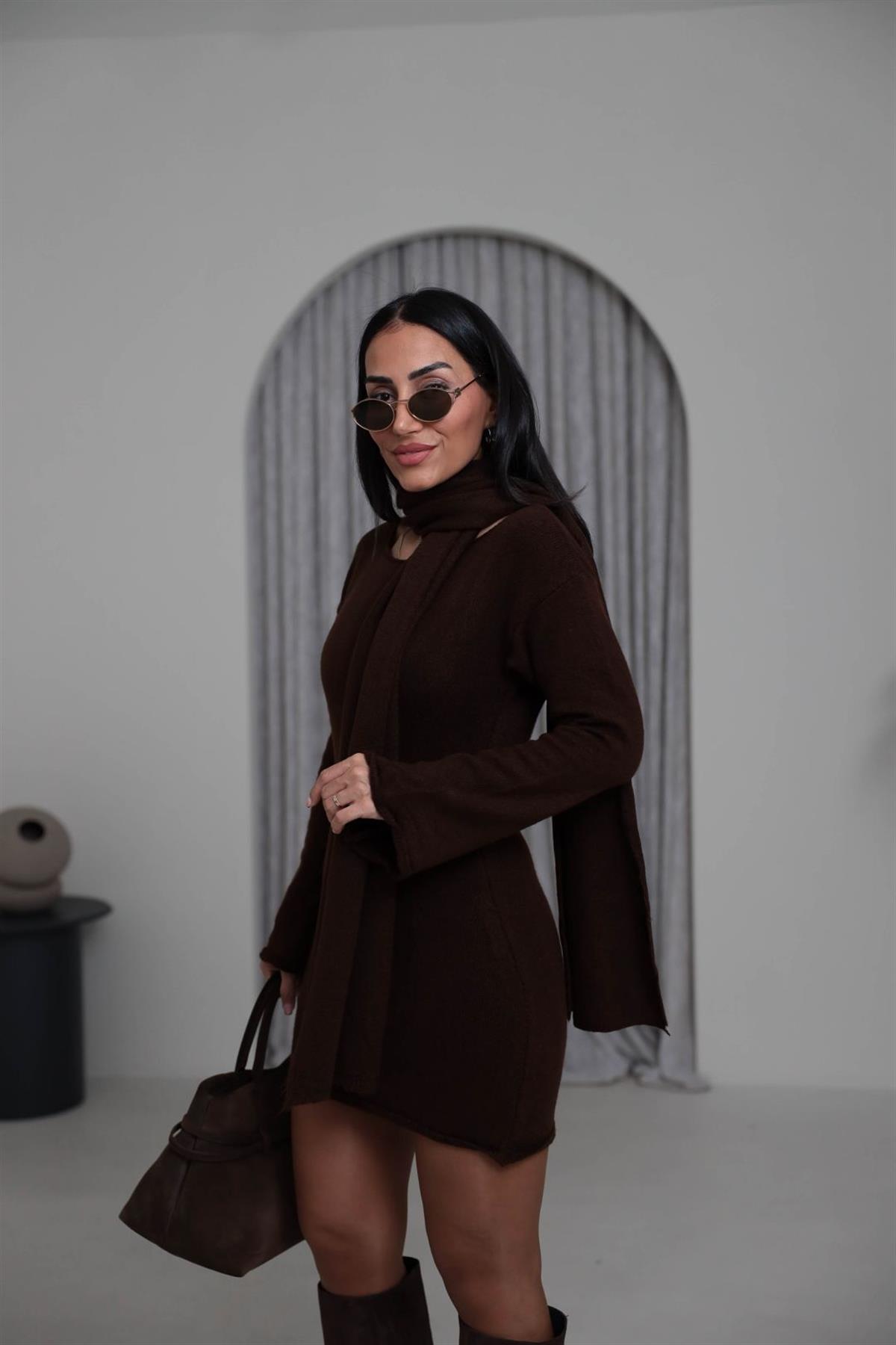 5251 Kayık Yaka Şallı Tunik KAHVE