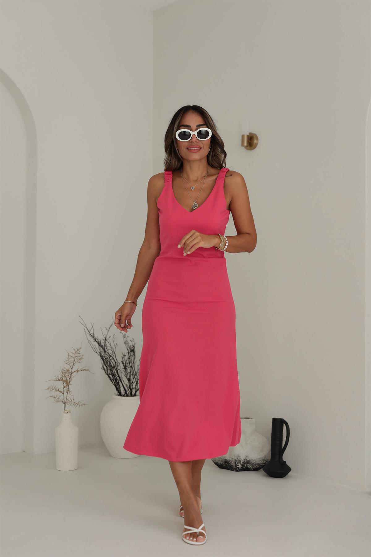 7449 Askıları Lastikli V Yaka Likralı Elbise