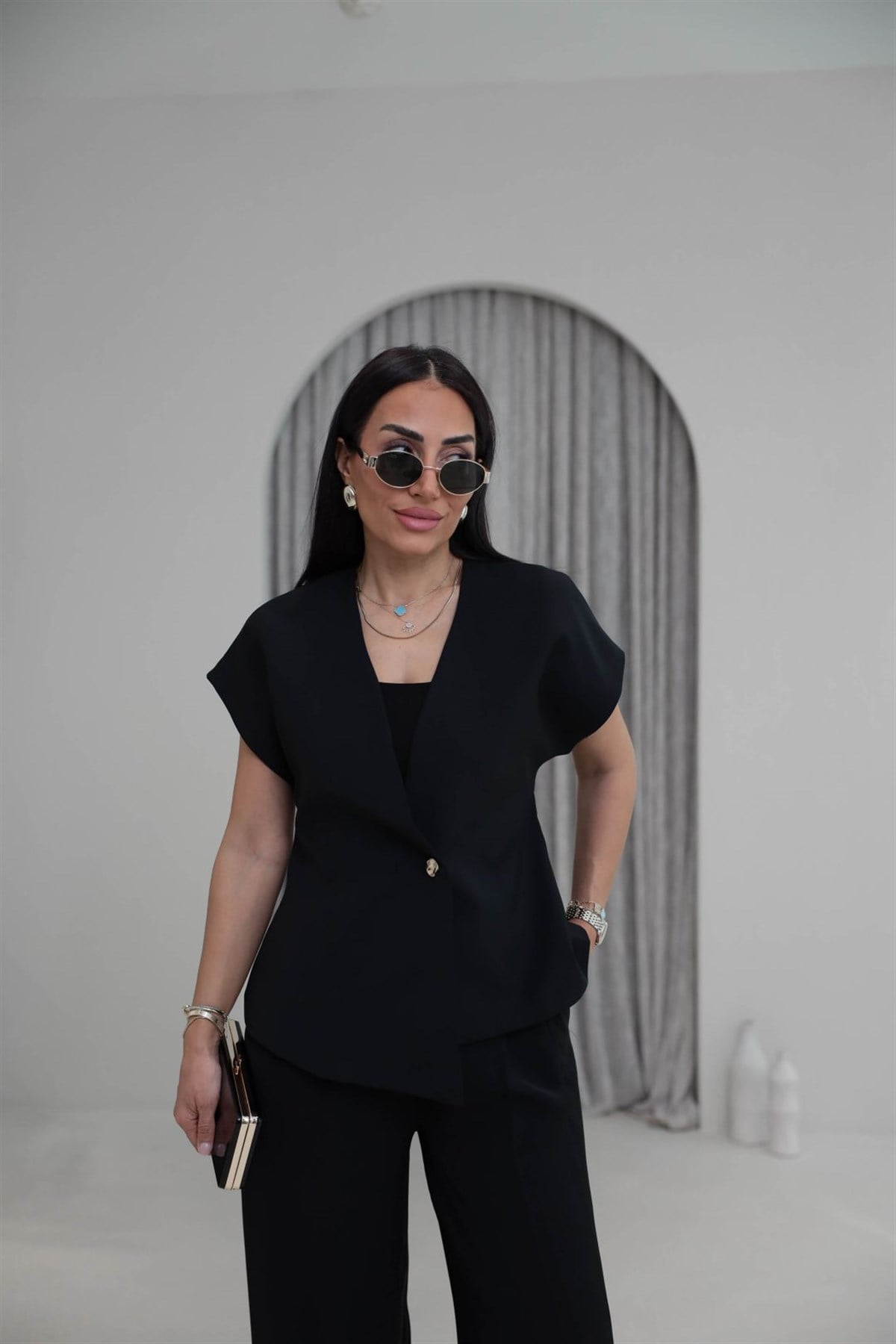 7252 Kolsuz Asimetrik Gold Düğmeli Takım SİYAH