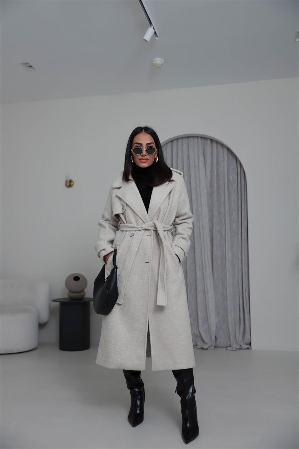 0611 Kuşaklı Apoletli Kaşe Kaban NATURAL