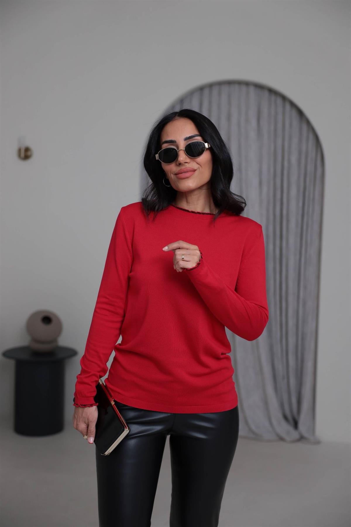 104 Yaka Kol Fırfır Detay Viskon Triko Bluz KIRMIZI