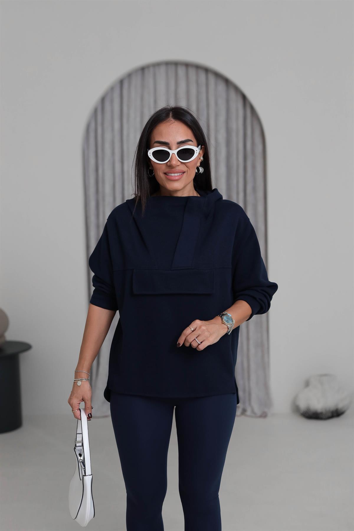 1750 Yaka Detay Selanik Kapşonlu Sweatshirt LACİVERT