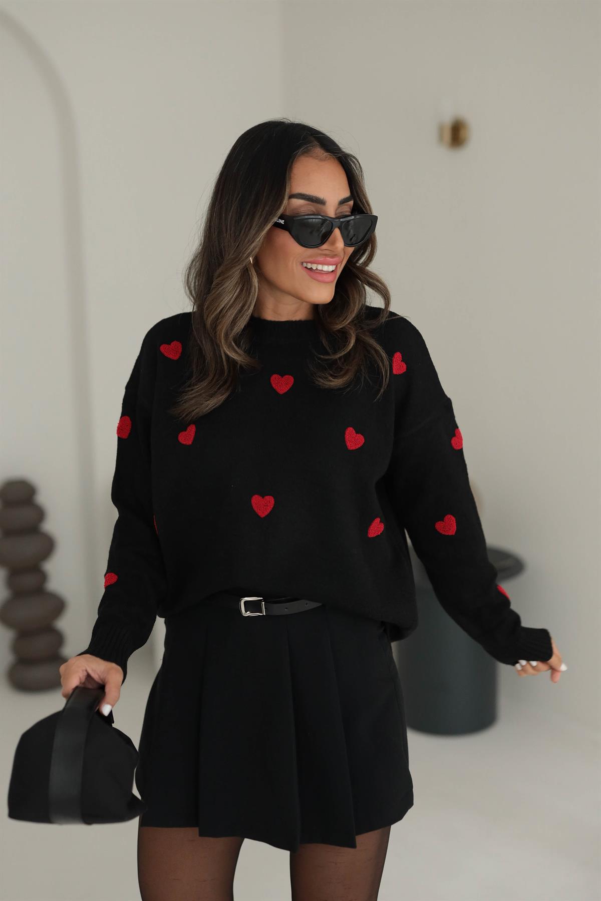 4380 Kalp Detaylı Kazak