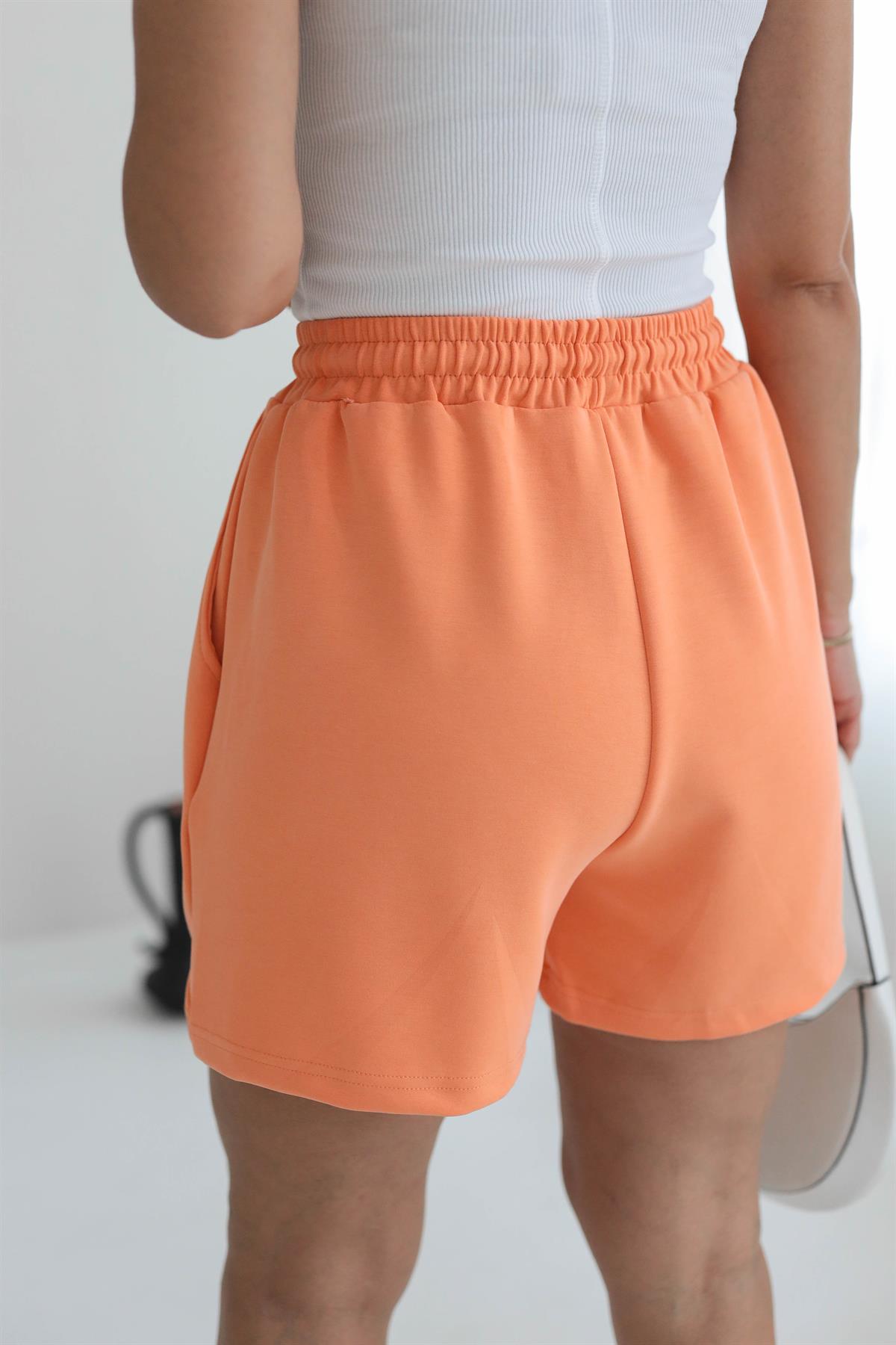 Bel Lastikli Yumuşak Dokulu Şort
